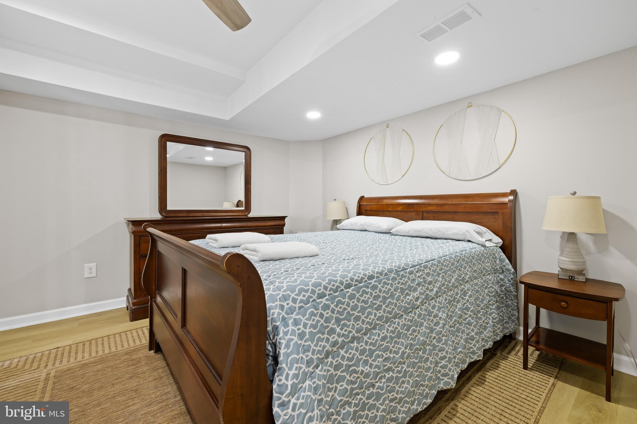 CONTRARY FOREST - Residential