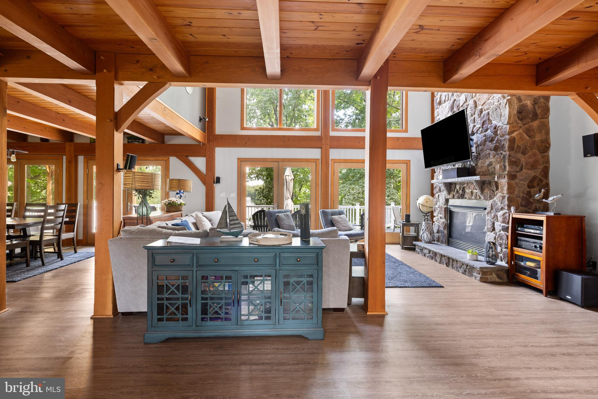 CONTRARY FOREST - Residential