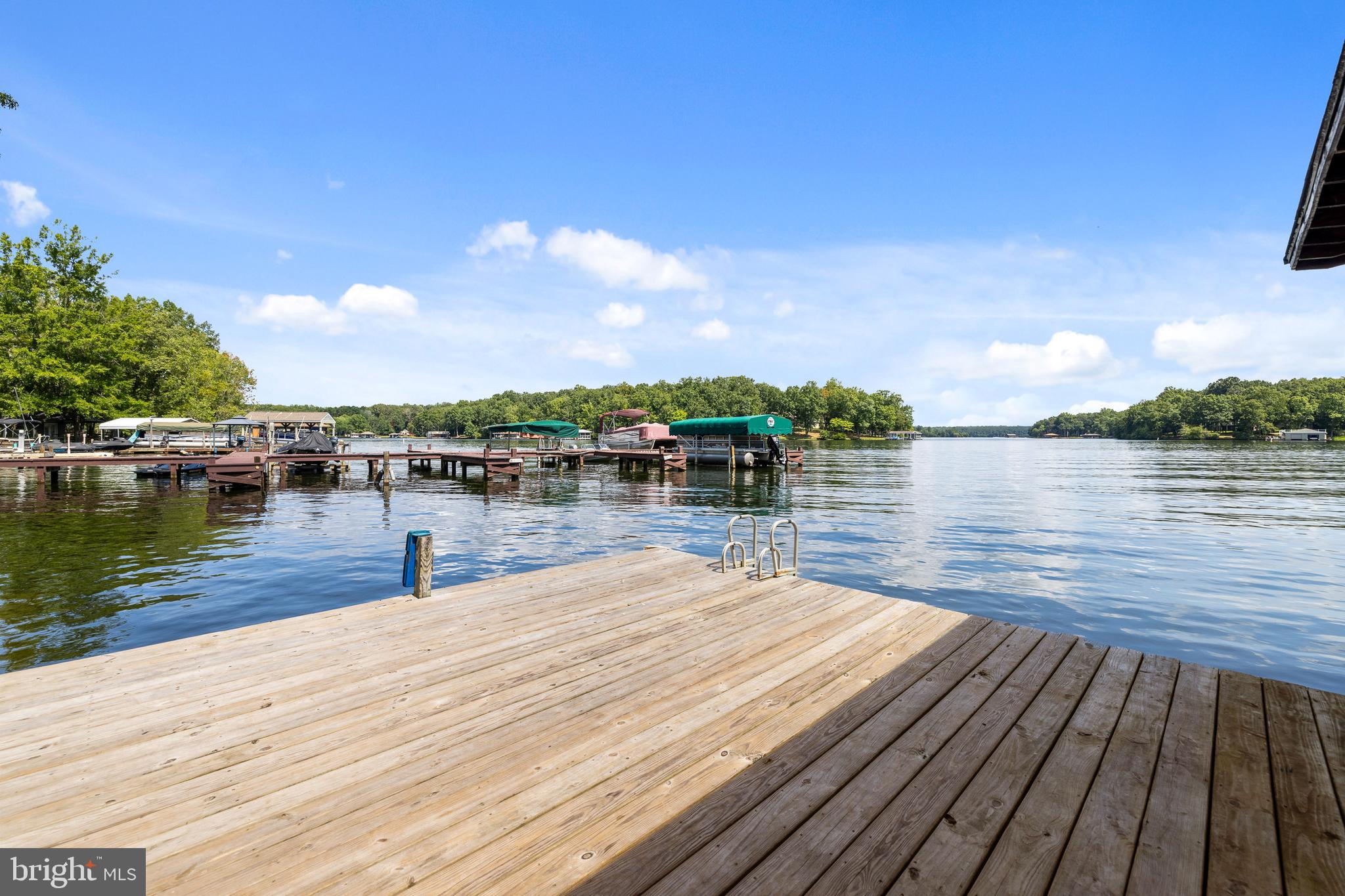 CONTRARY FOREST - Residential