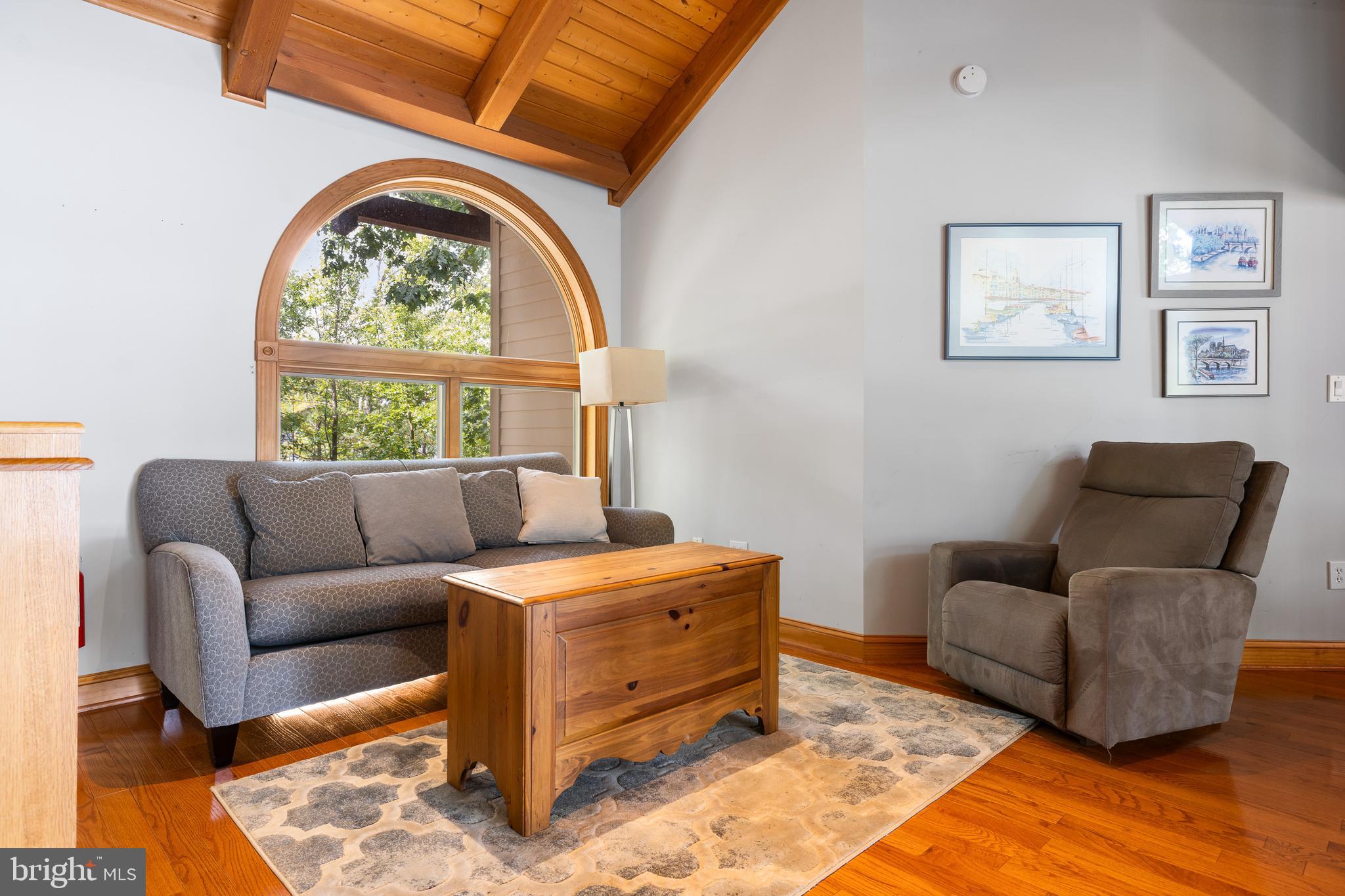 CONTRARY FOREST - Residential