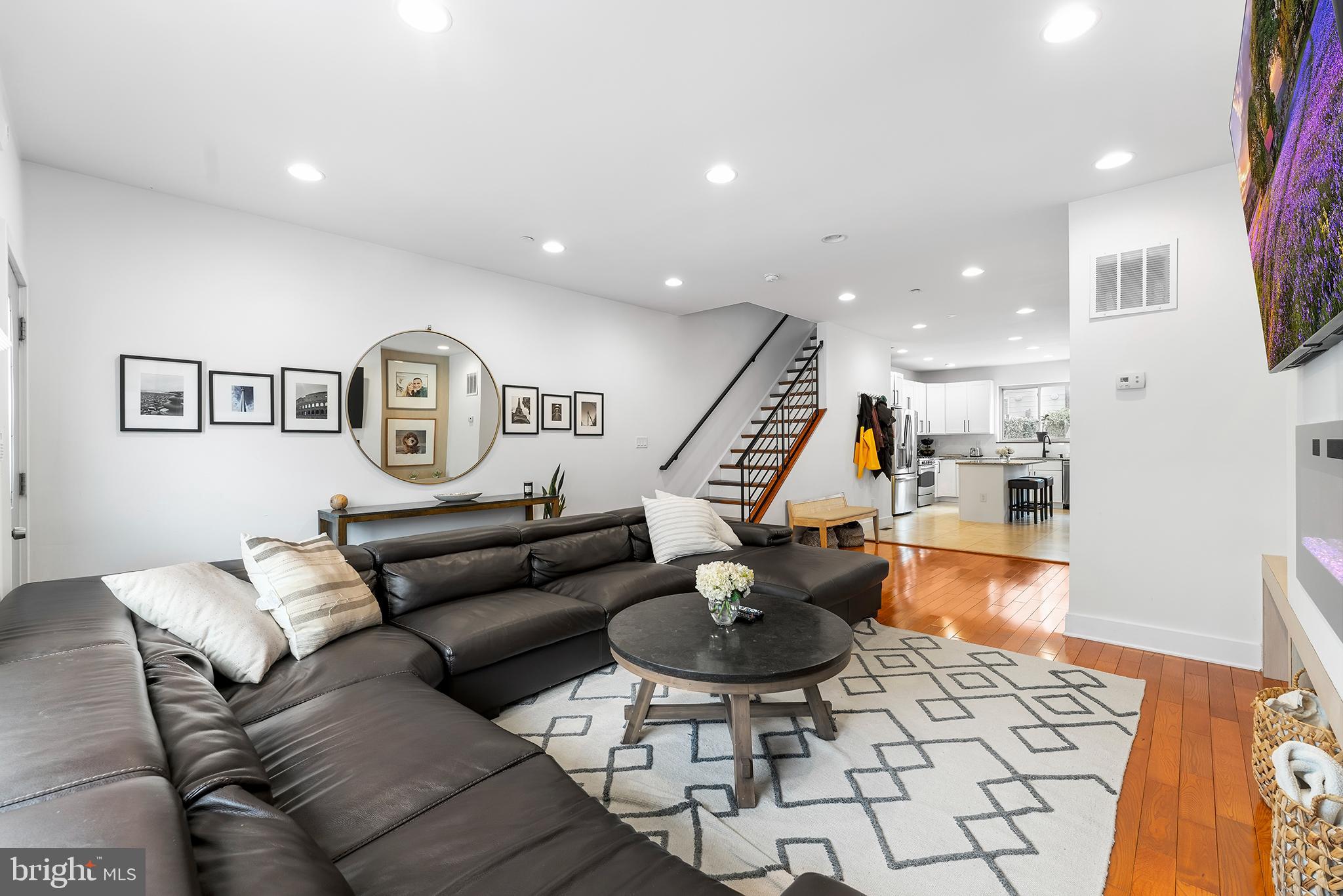 MANAYUNK - Residential