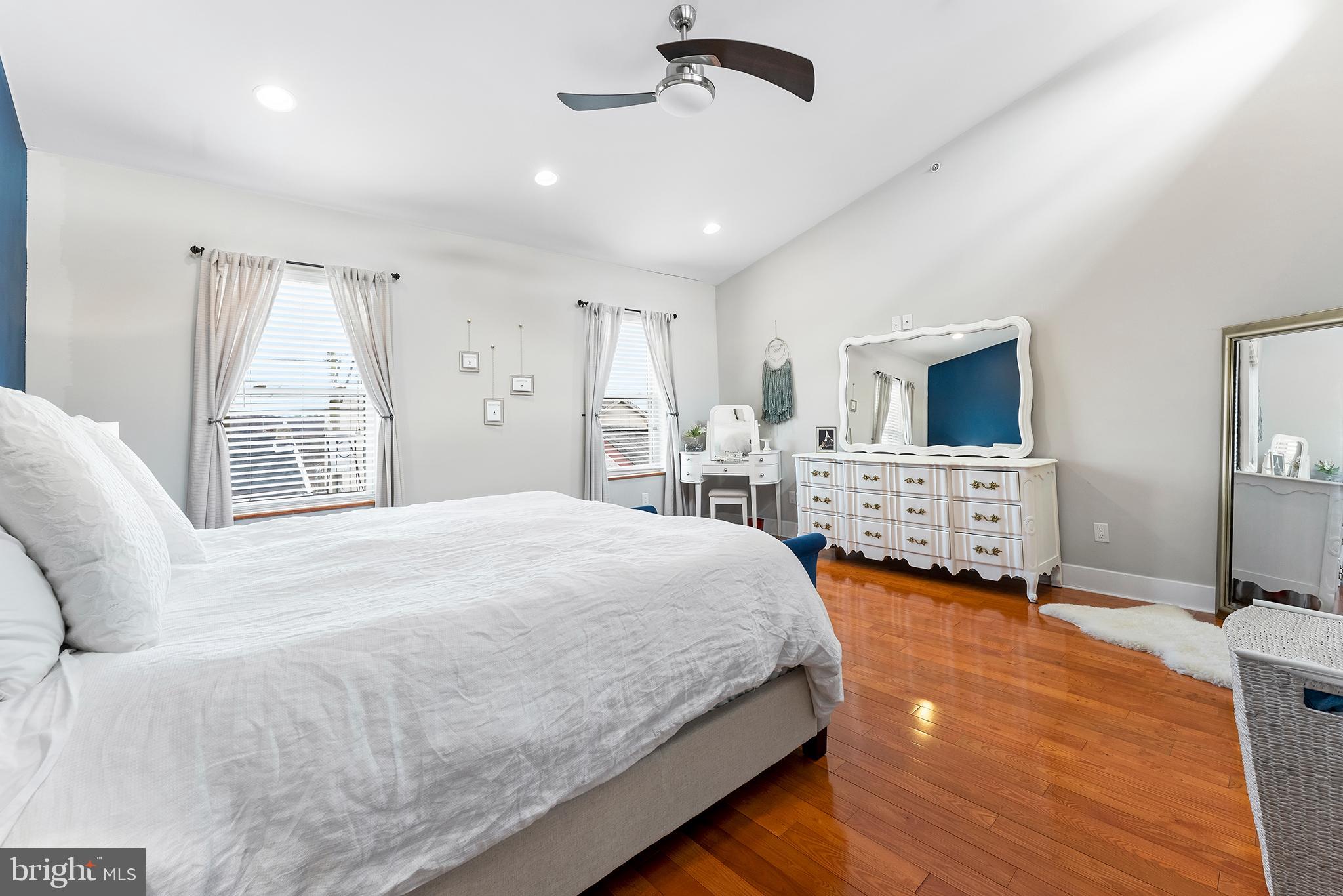MANAYUNK - Residential
