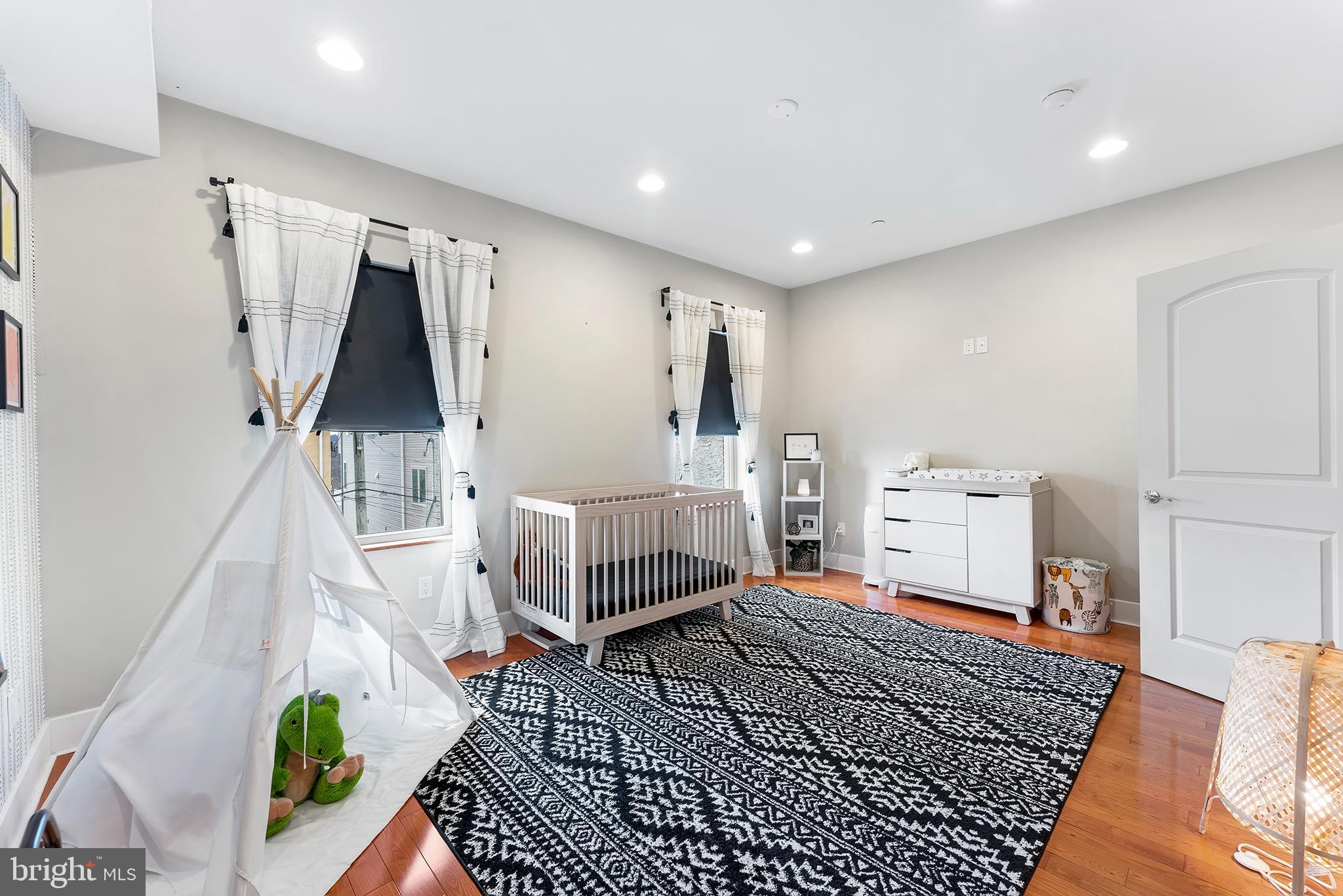 MANAYUNK - Residential