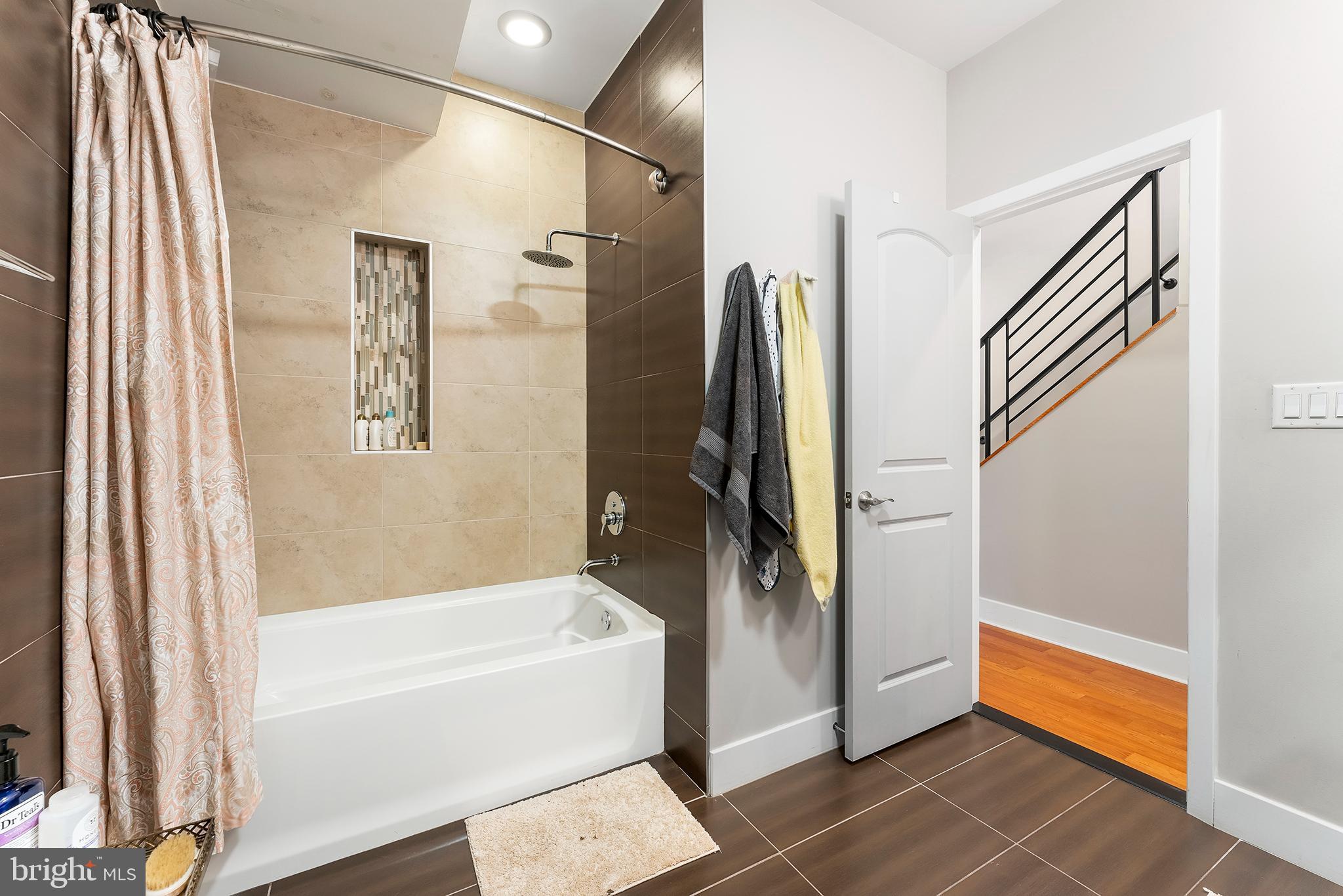 MANAYUNK - Residential