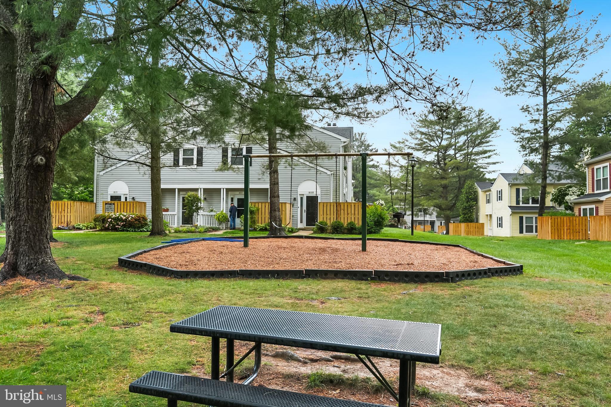 HOMELAND VILLAGE - Residential