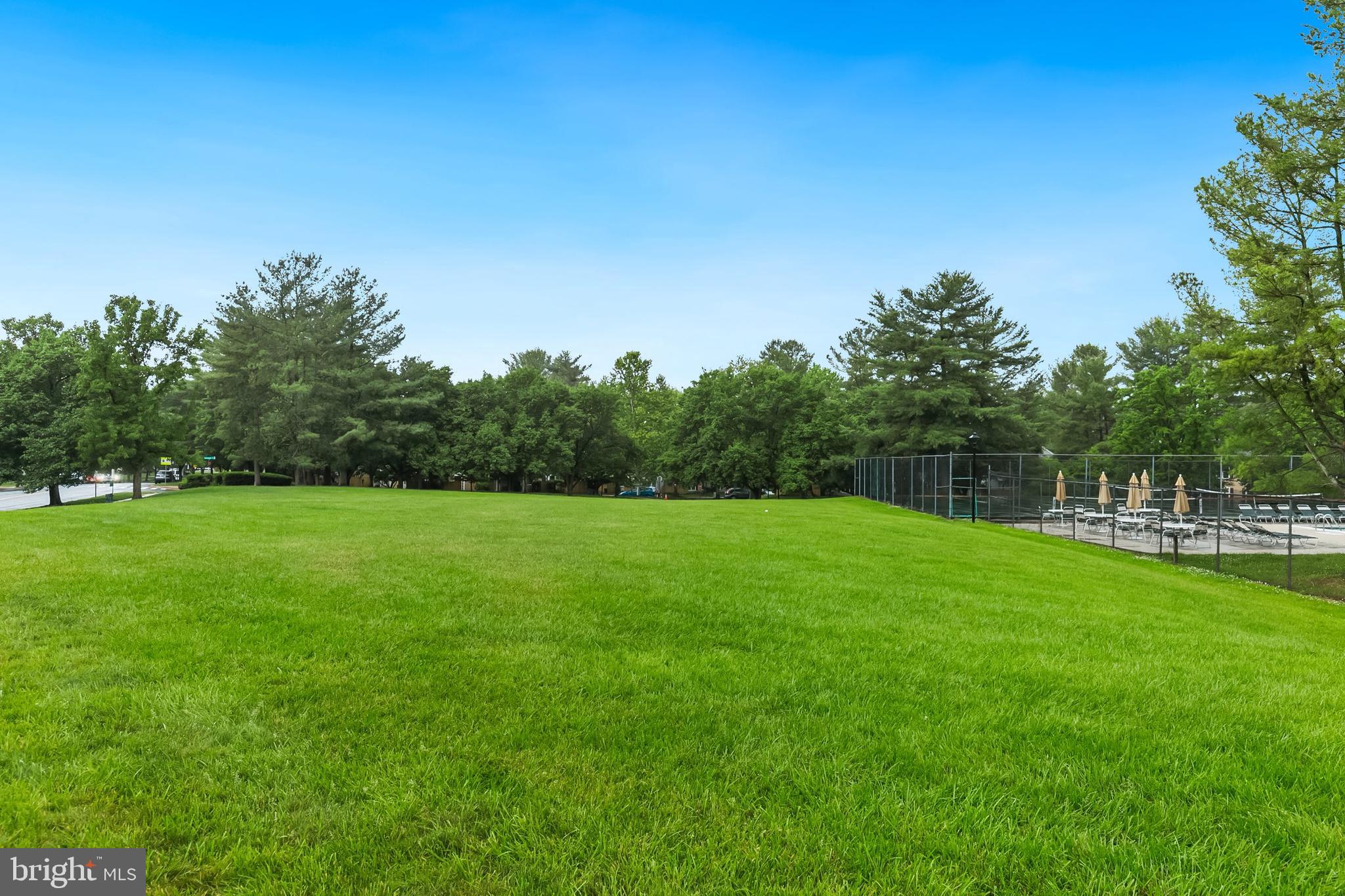 HOMELAND VILLAGE - Residential