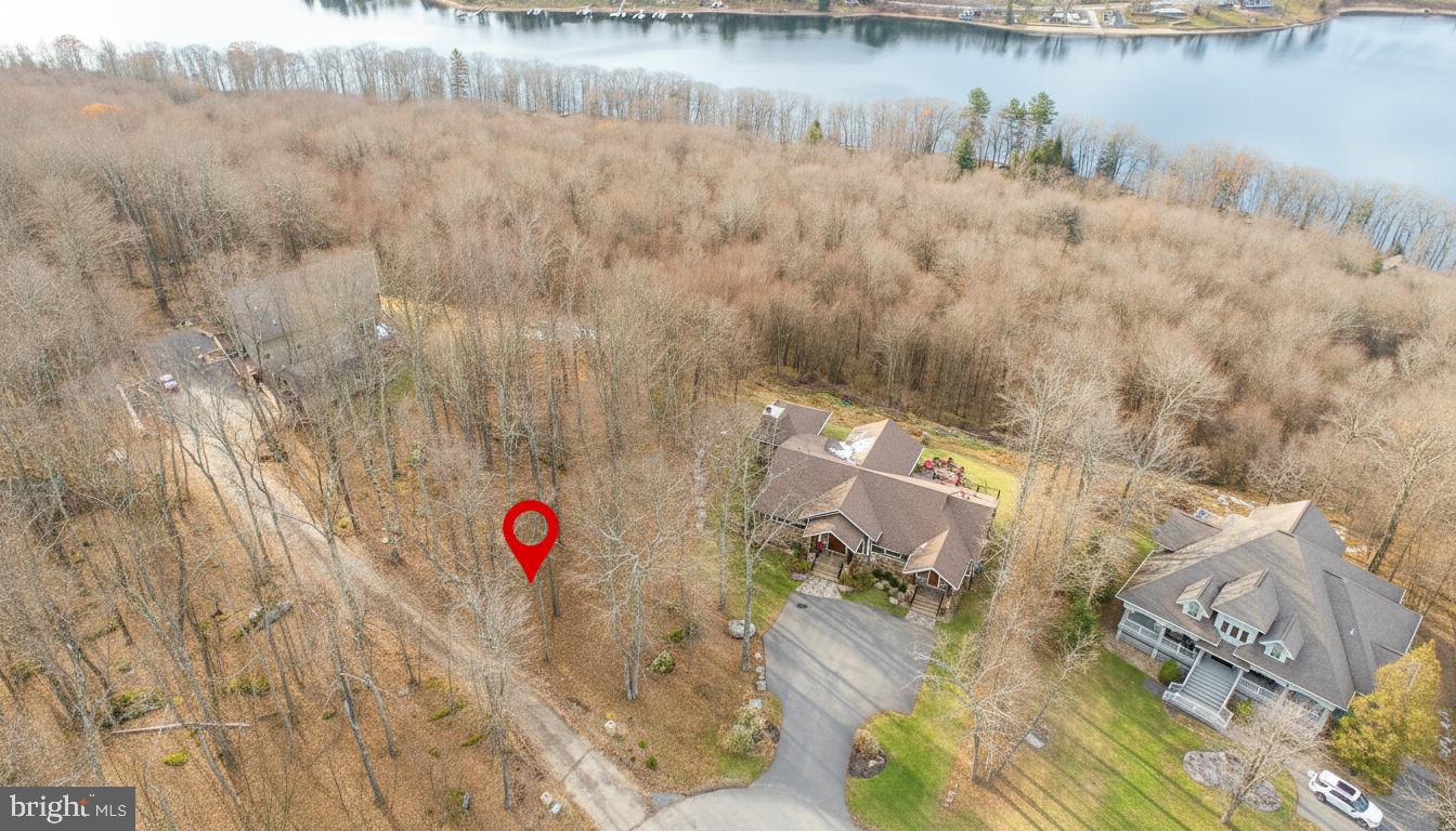 DEEP CREEK HIGHLANDS - Land