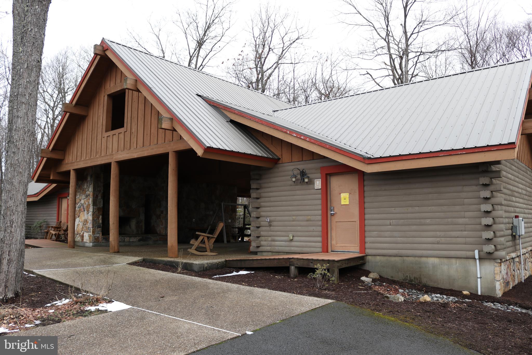 DEEP CREEK HIGHLANDS - Land