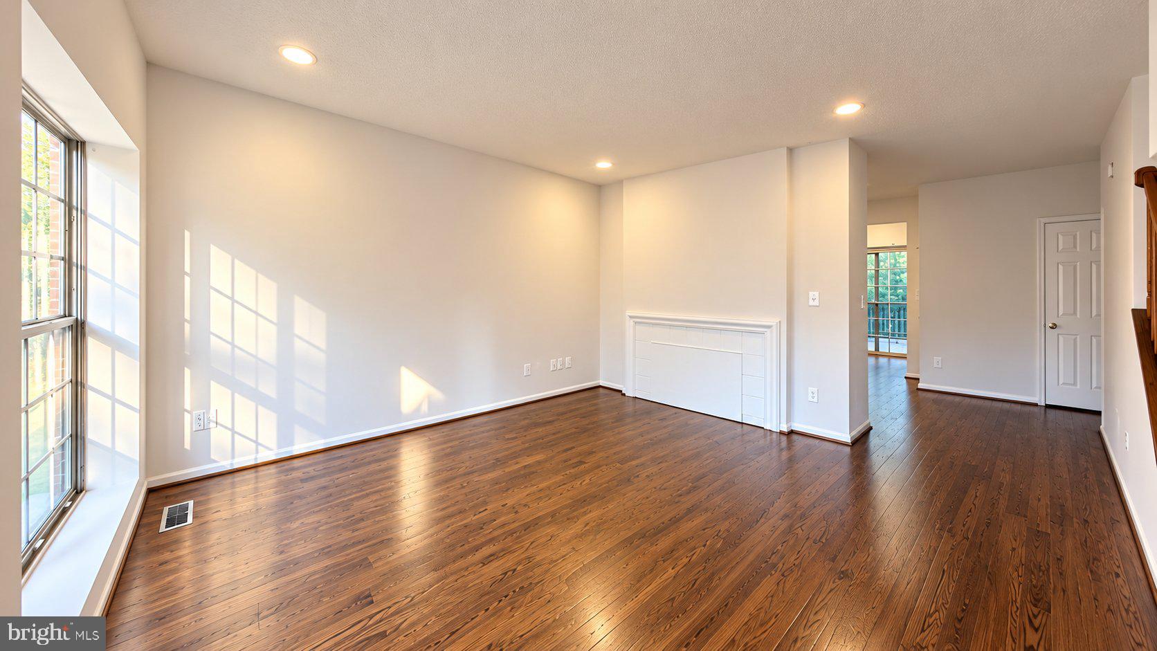 3095 MCGRANE COURT