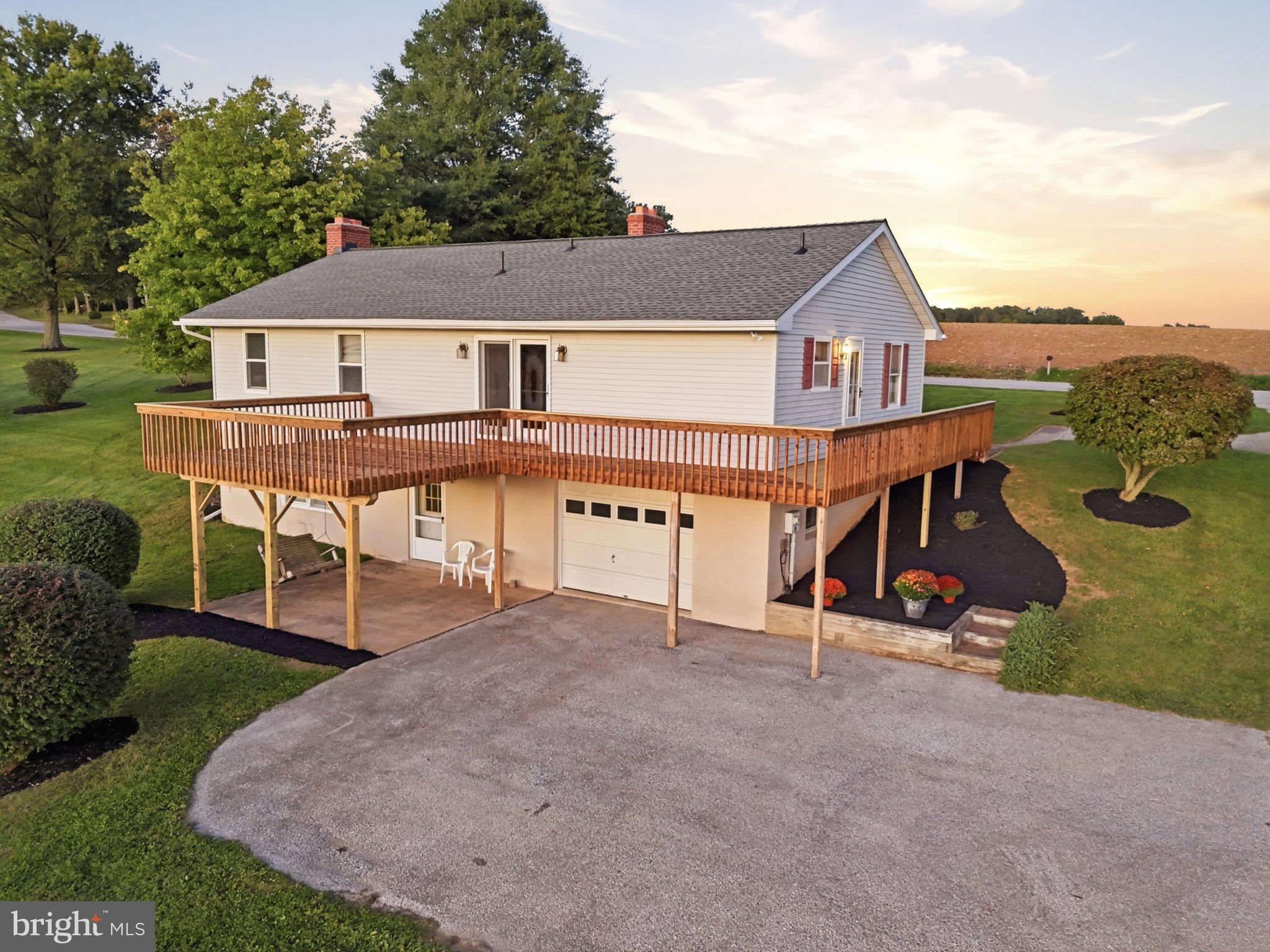 13612 CENTER ROAD