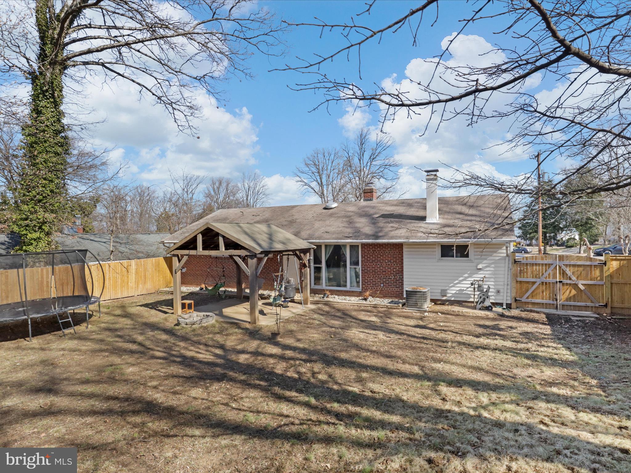 SPRINGFIELD - Residential