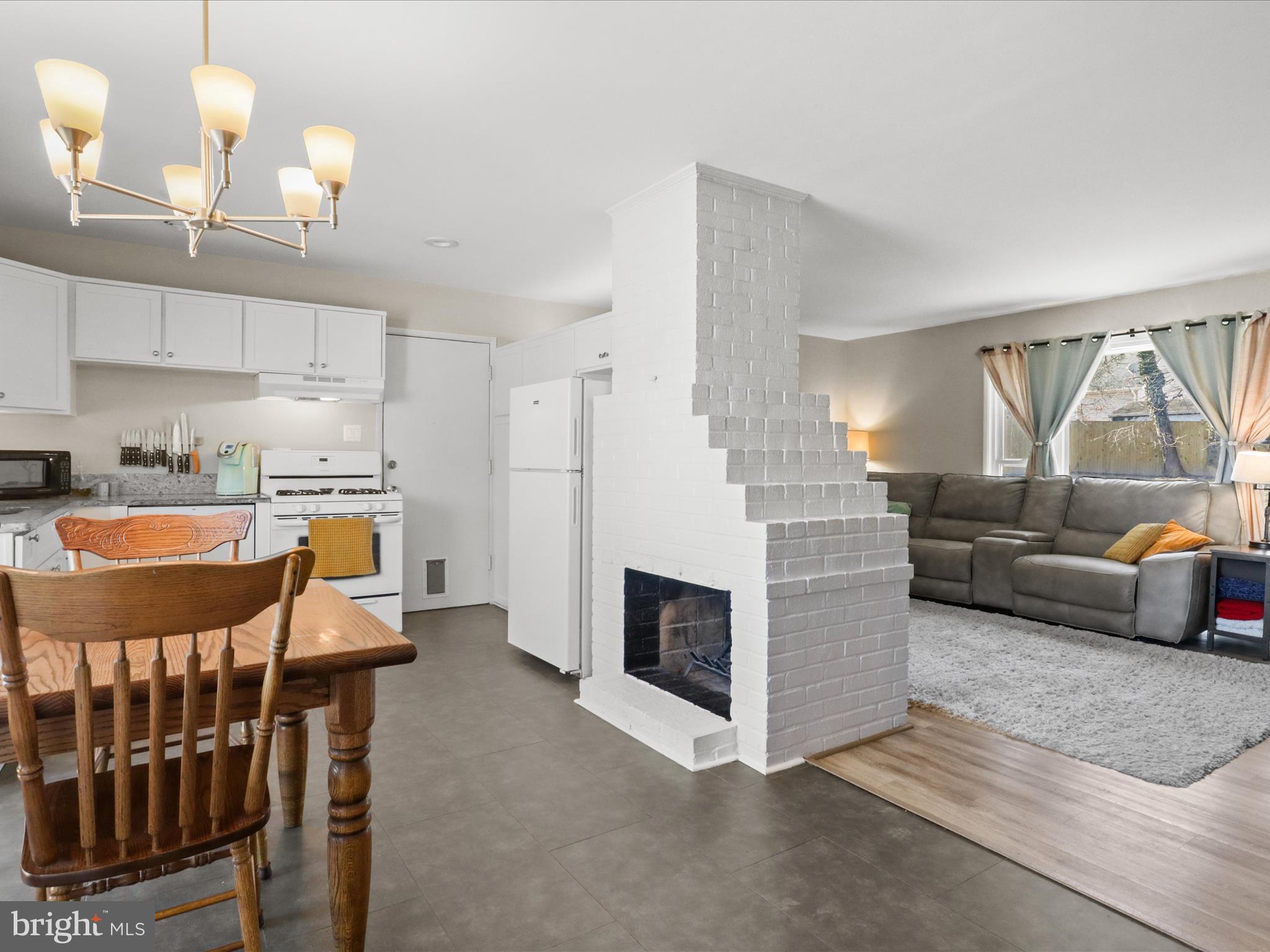 SPRINGFIELD - Residential