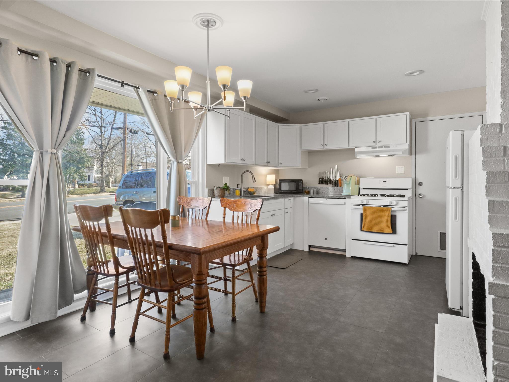 SPRINGFIELD - Residential