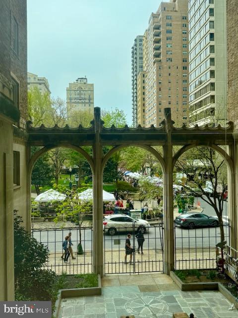 RITTENHOUSE SQUARE - Residential