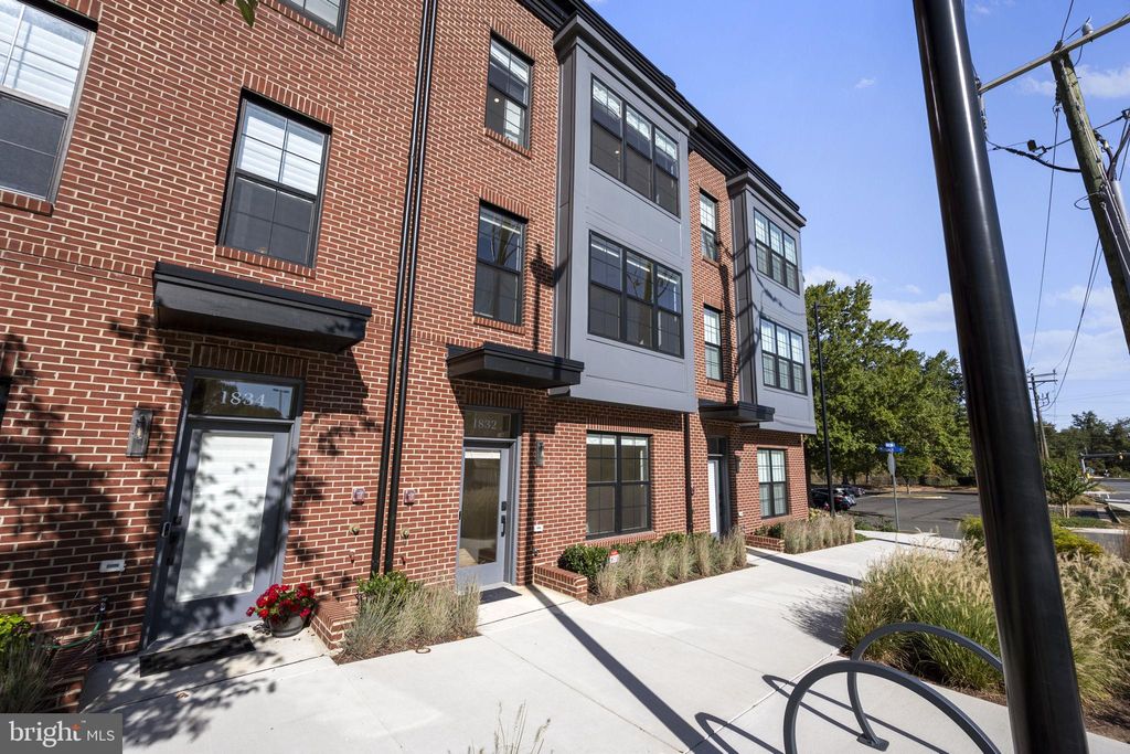 Photo of 1832 Michael Faraday Drive, RESTON, VA 20190 (MLS # VAFX2272158)