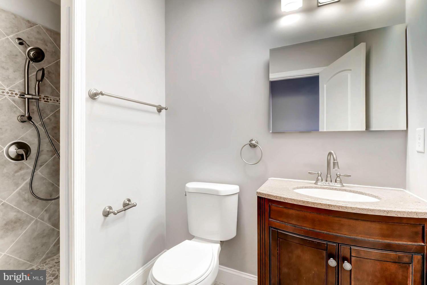 LOCUST POINT - Residential