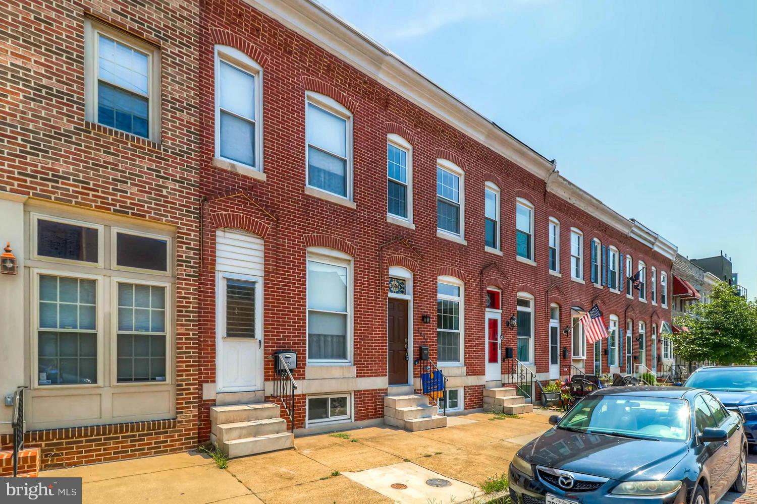 LOCUST POINT - Residential