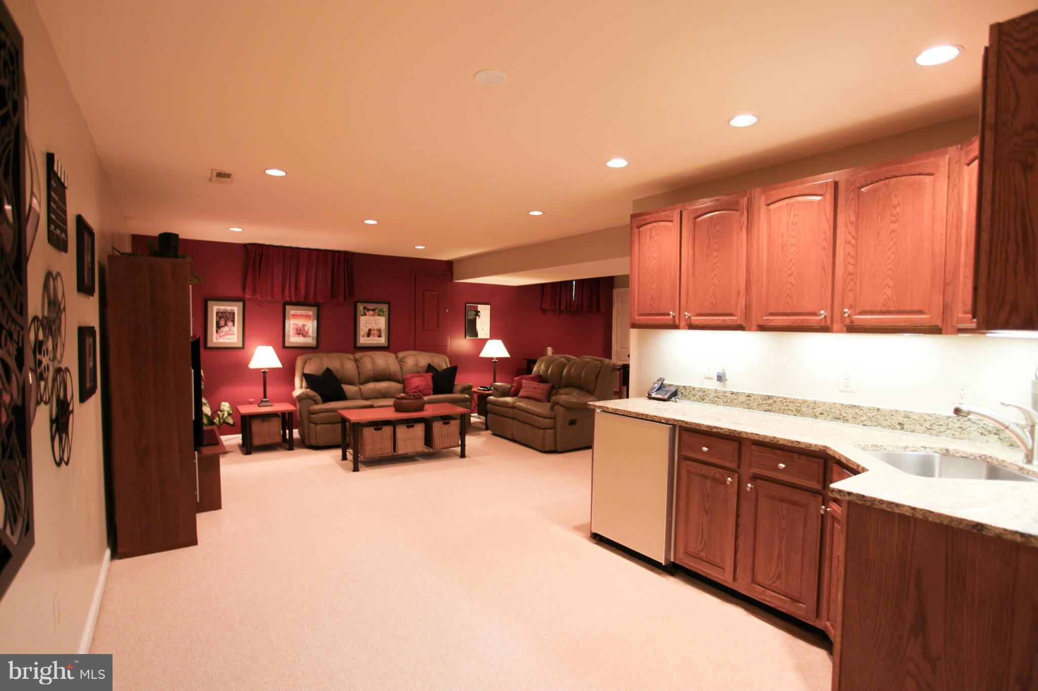 LAKE RIDGE - Residential