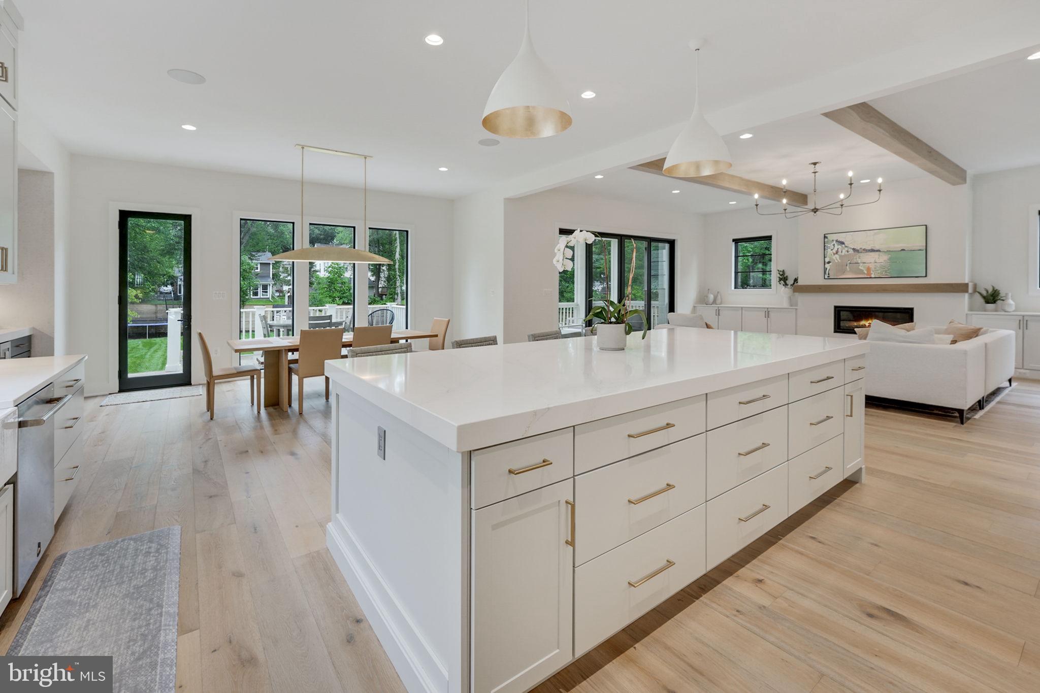 WEST VIENNA WOODS - Residential