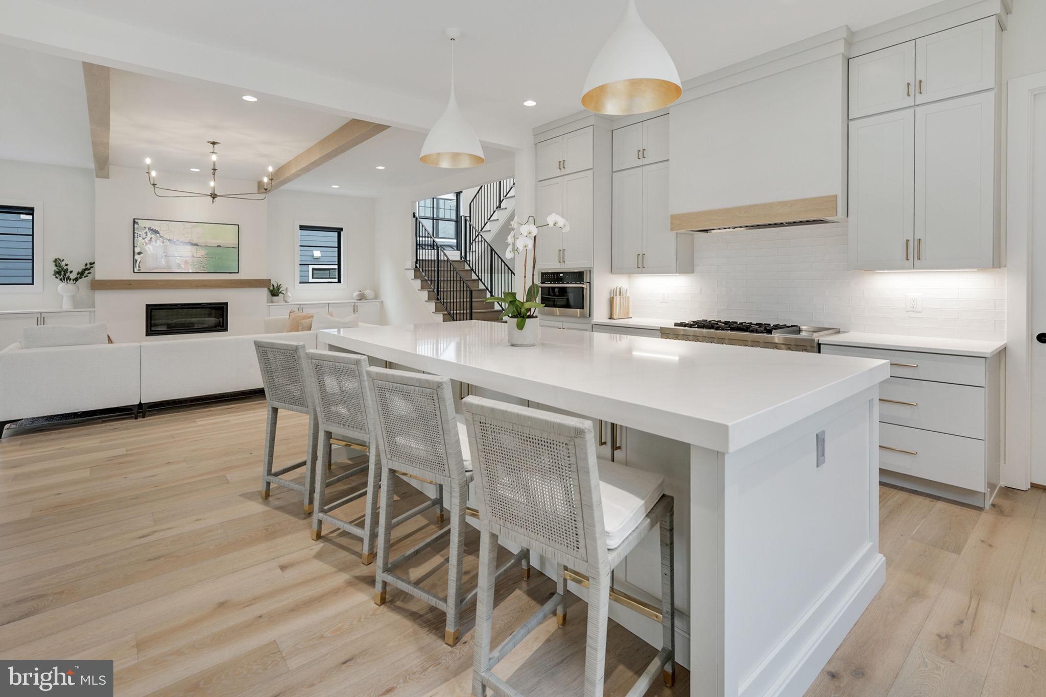 WEST VIENNA WOODS - Residential