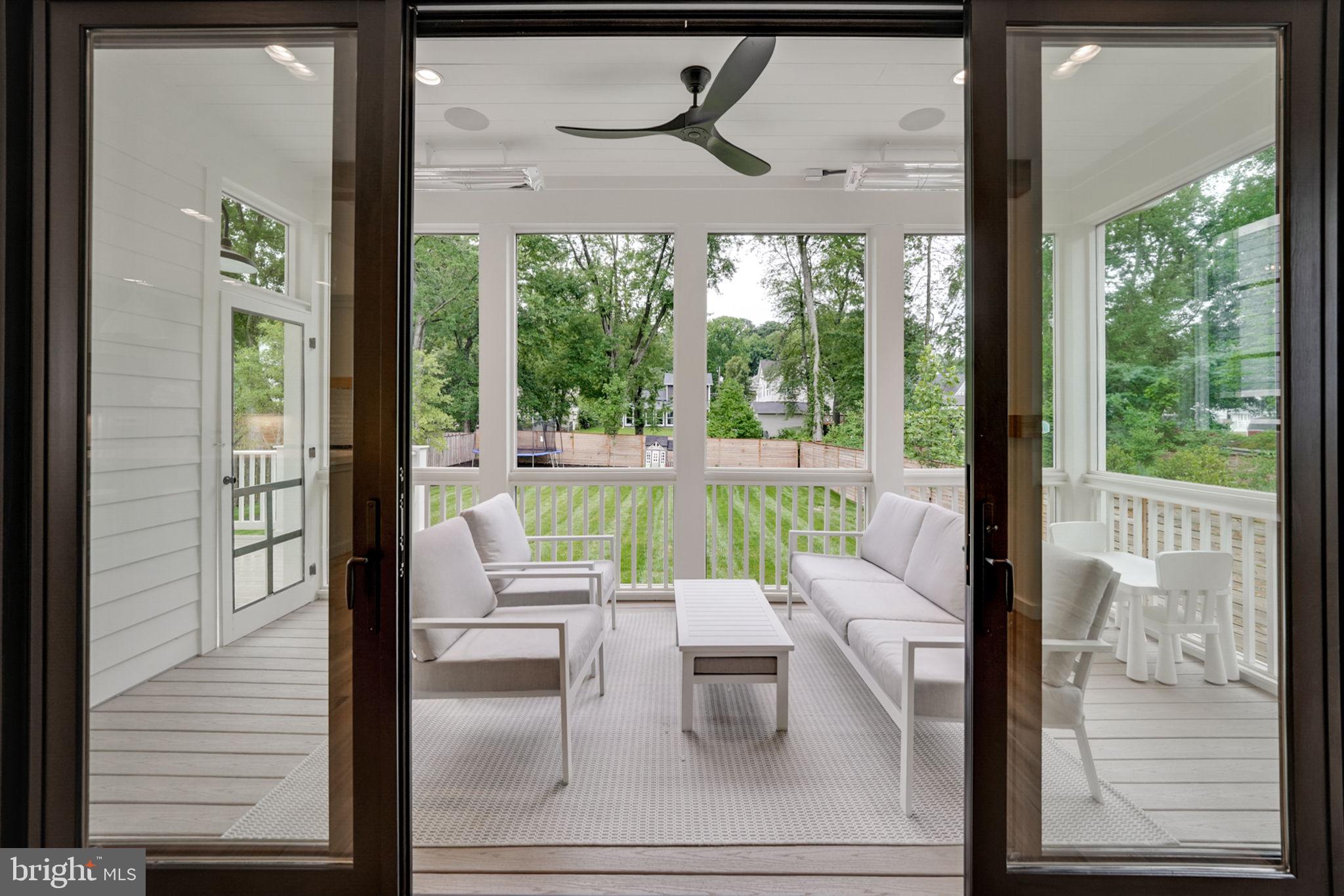 WEST VIENNA WOODS - Residential