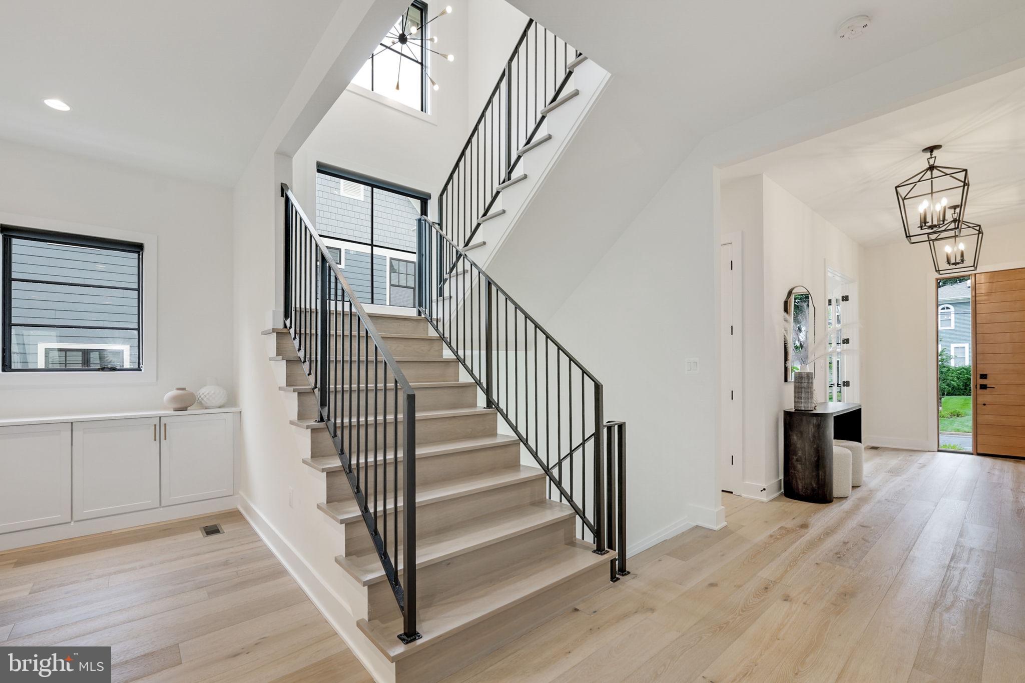 WEST VIENNA WOODS - Residential