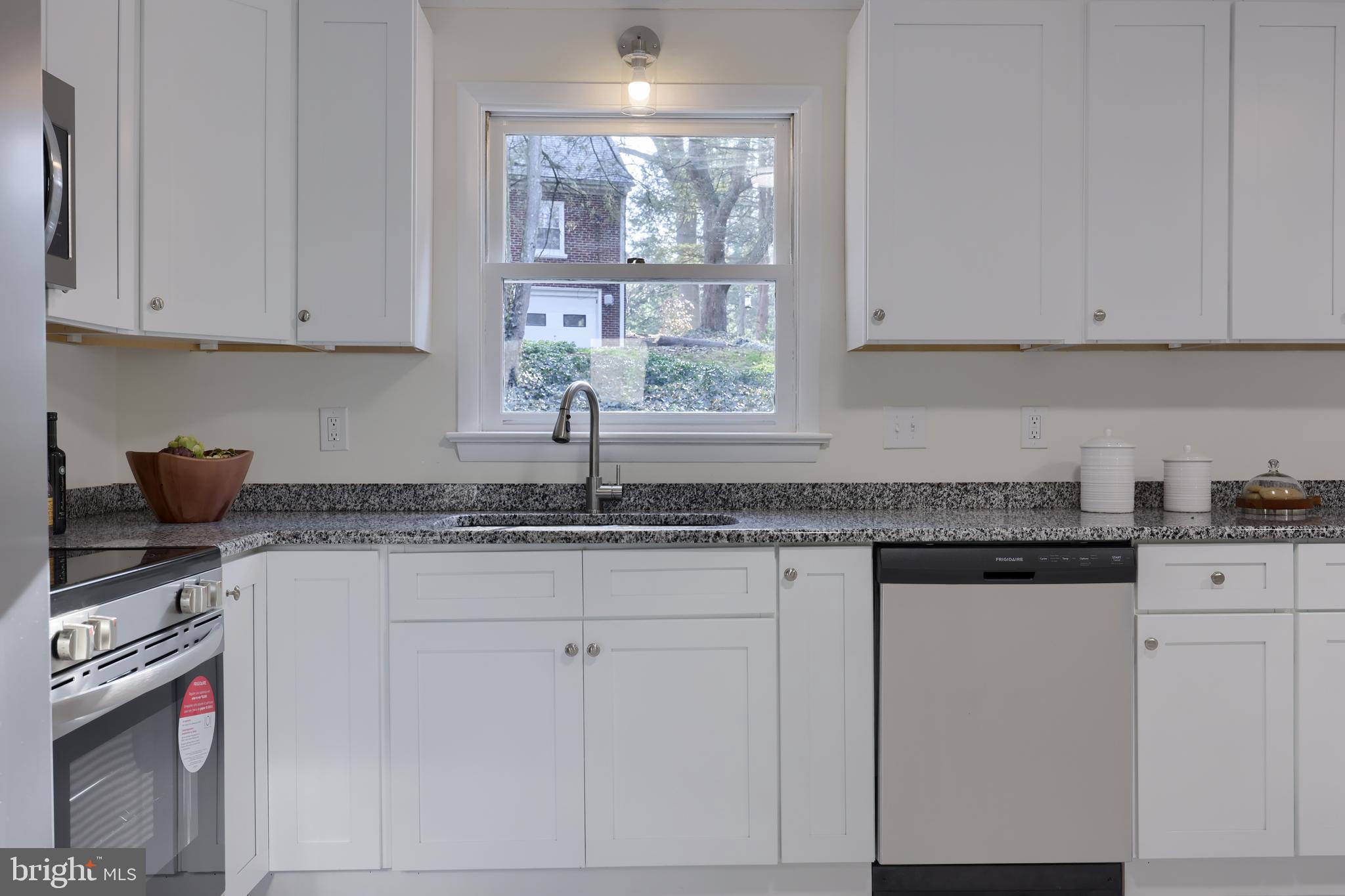 WEST RIDGE - Residential