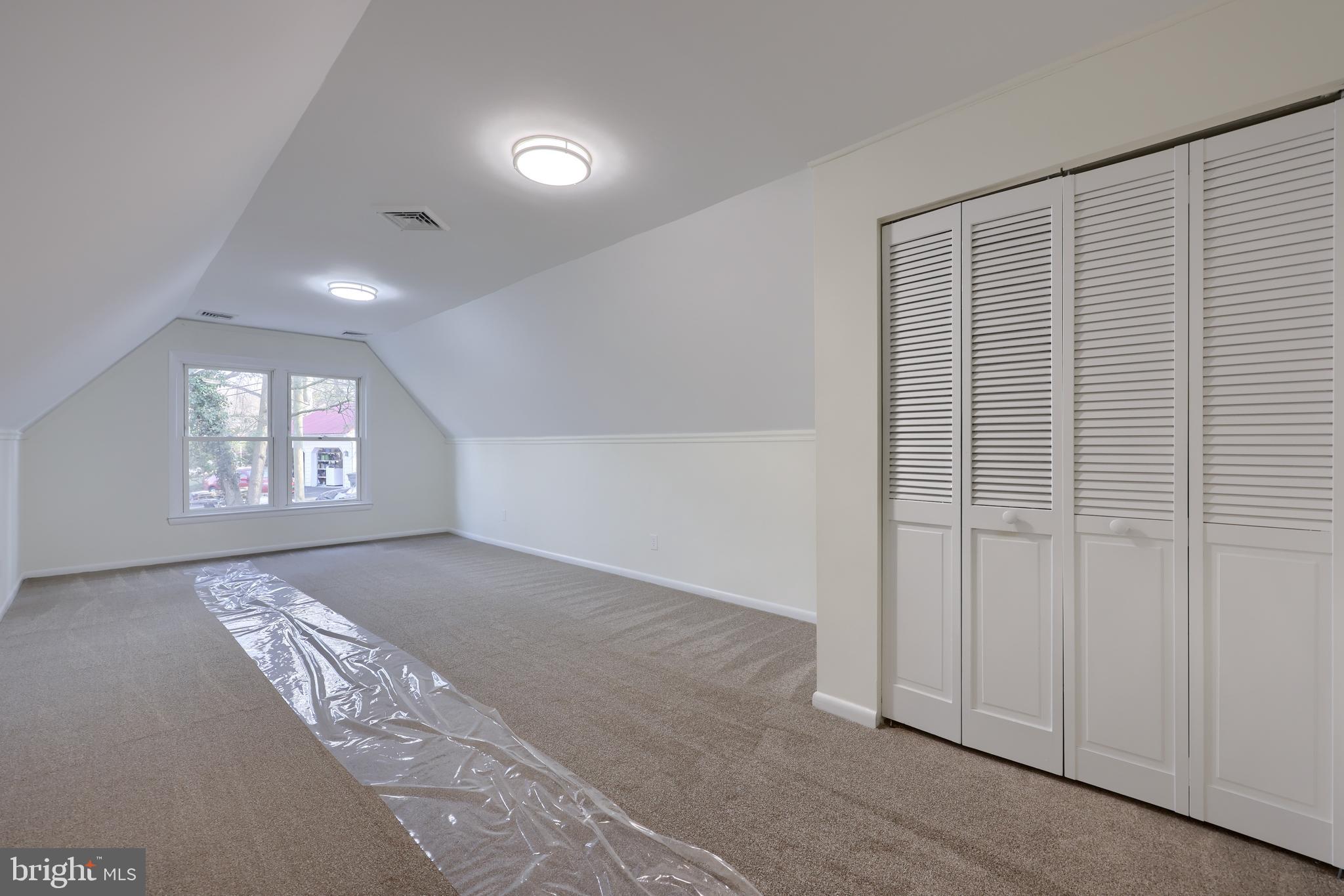 WEST RIDGE - Residential