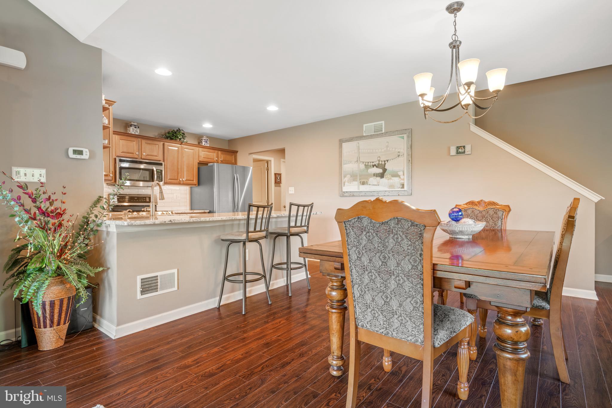 SUMMERFIELD - Residential