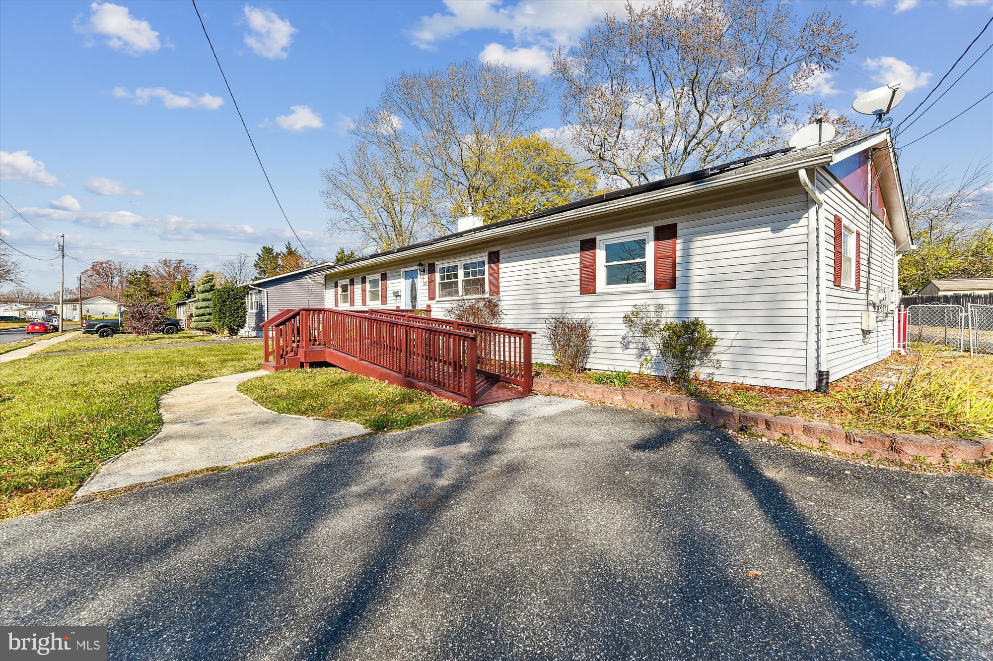 373 SOUTH DRIVE