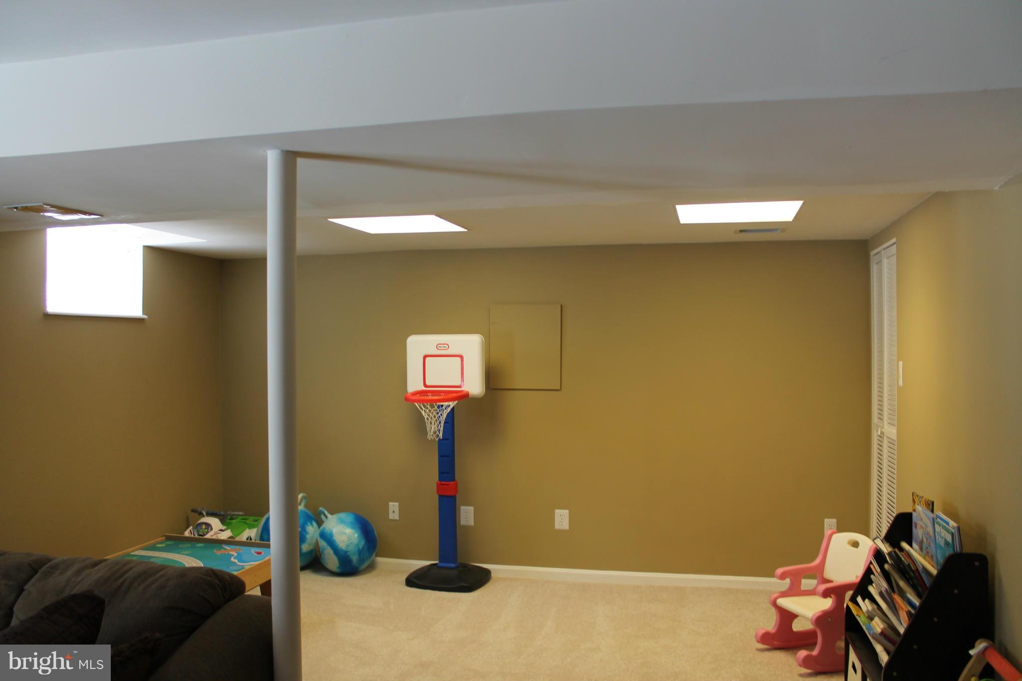 TANGLEWOOD - Residential