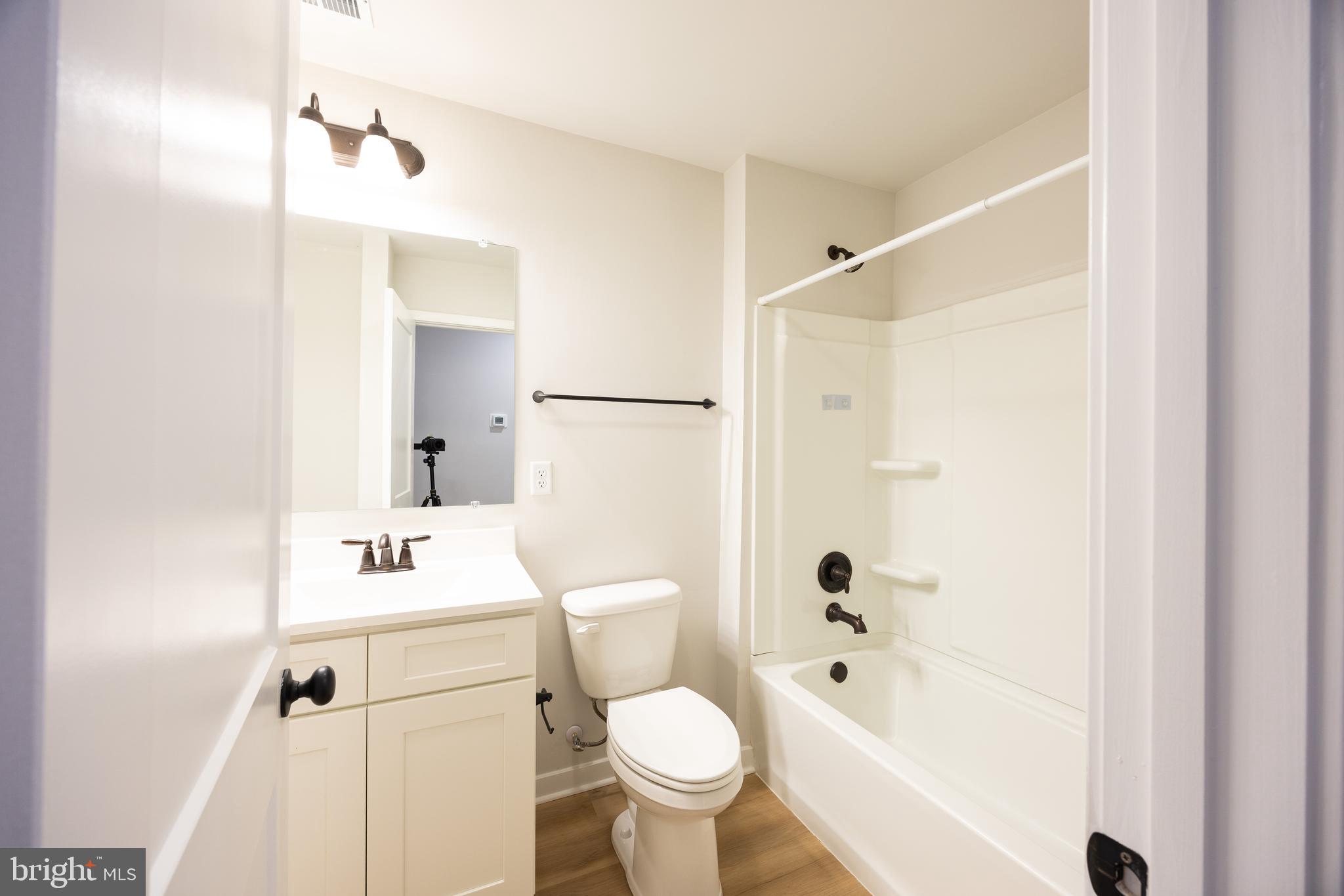 HIGH VIEW ESTATES - Residential