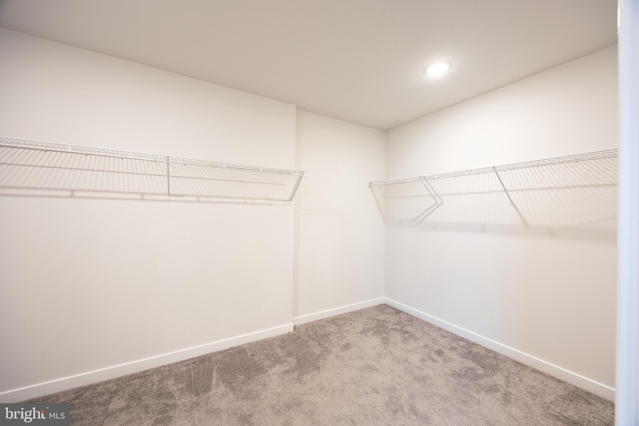 HIGH VIEW ESTATES - Residential