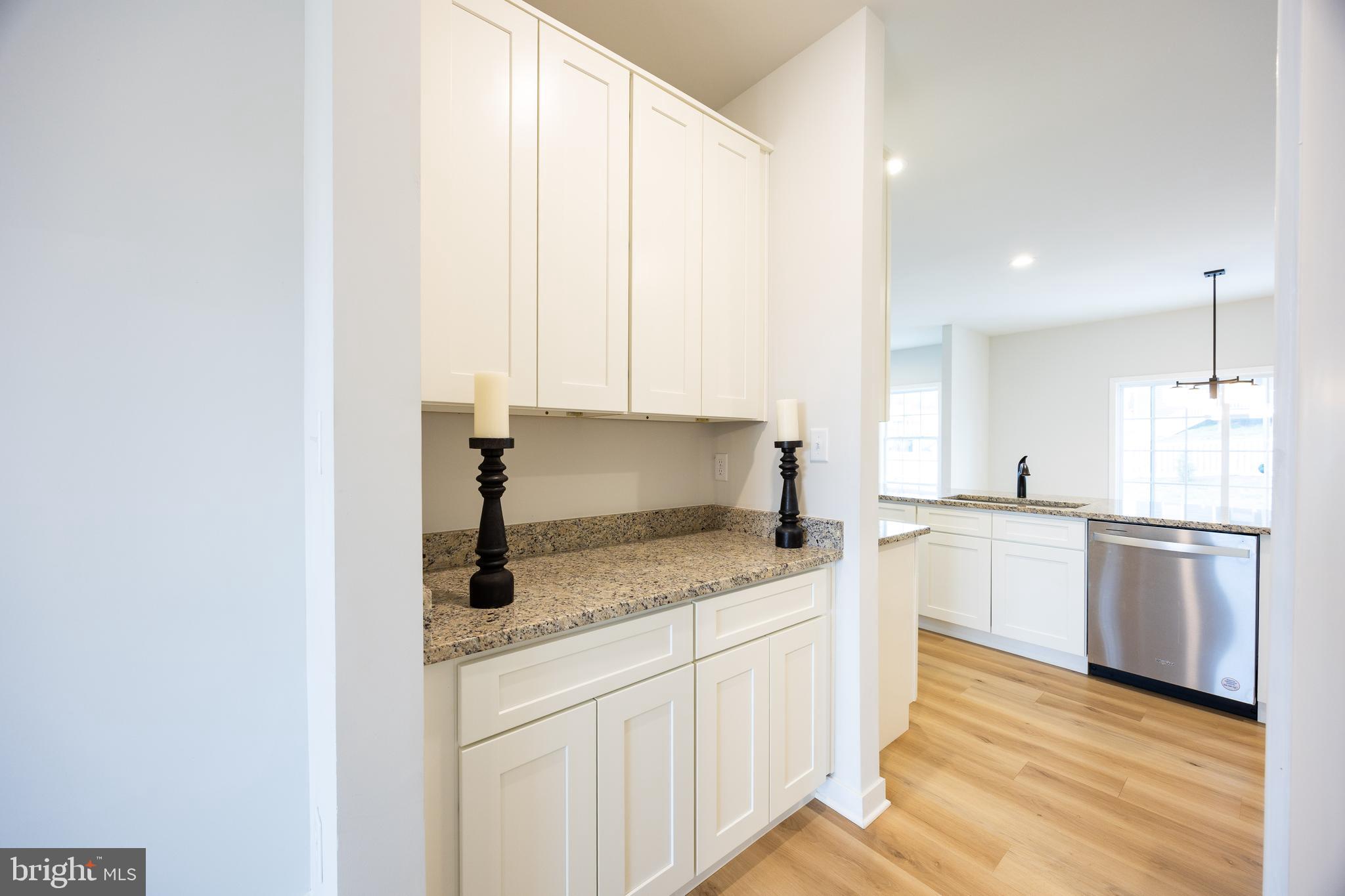 HIGH VIEW ESTATES - Residential