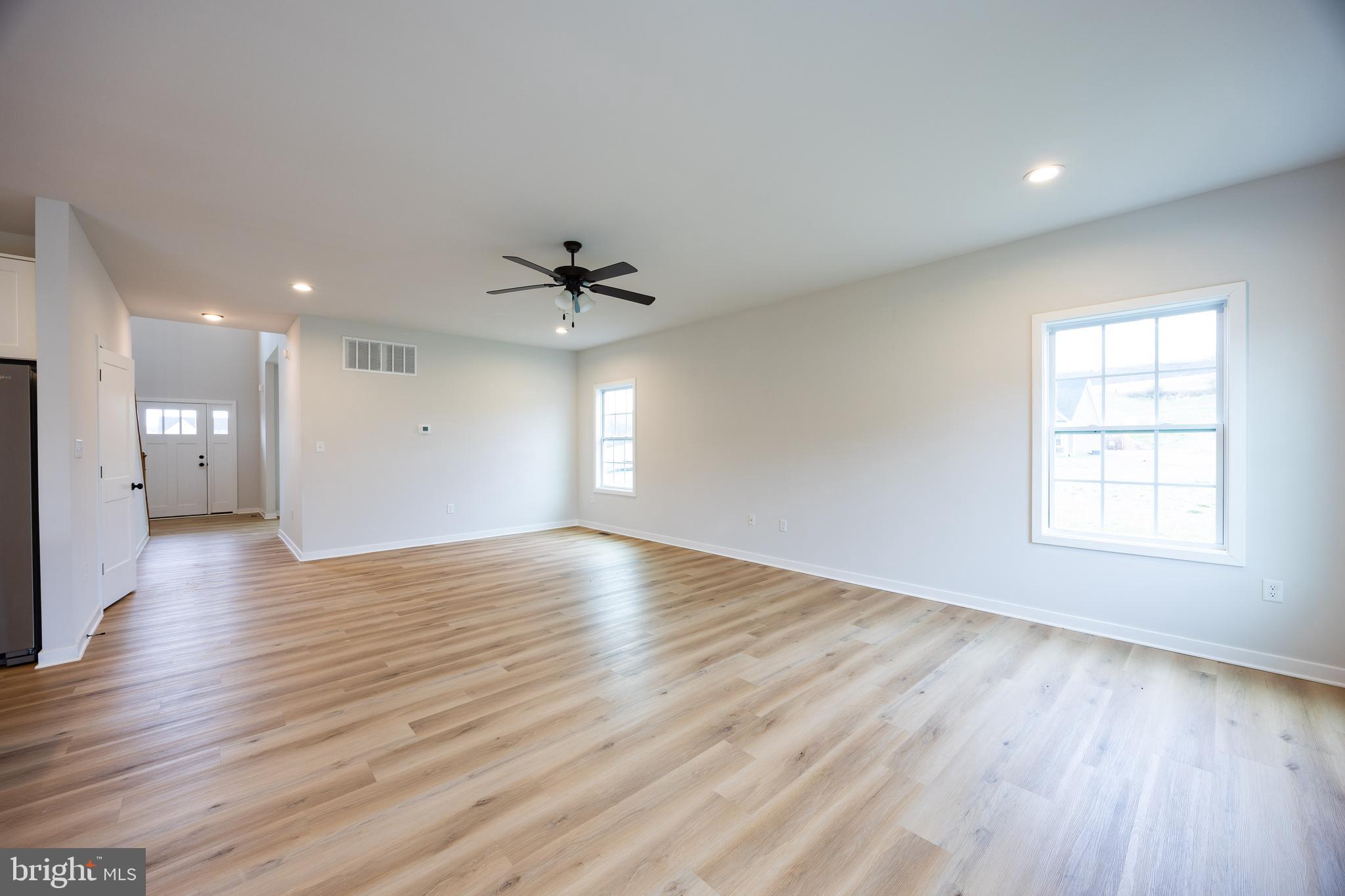 HIGH VIEW ESTATES - Residential