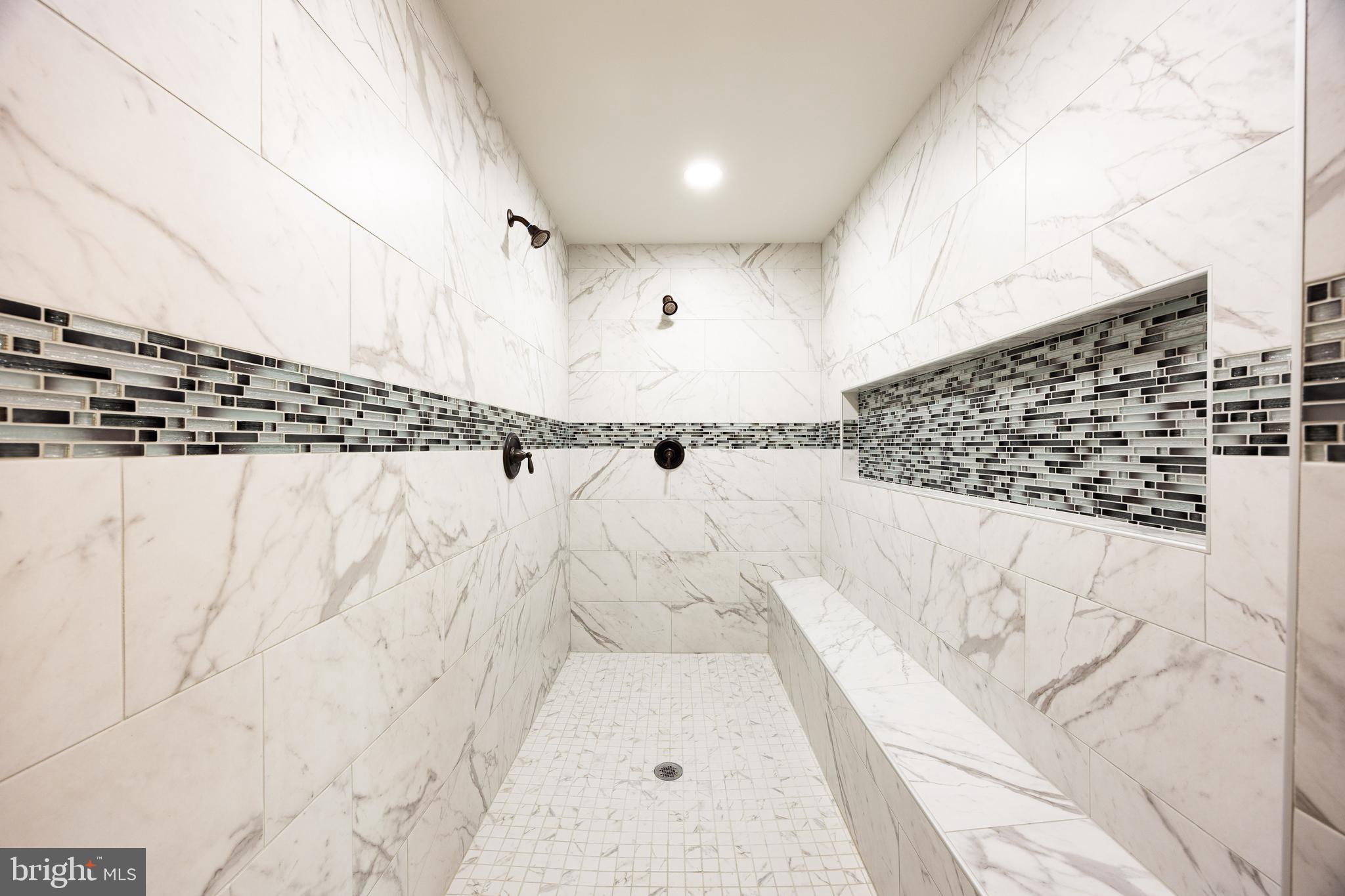 HIGH VIEW ESTATES - Residential