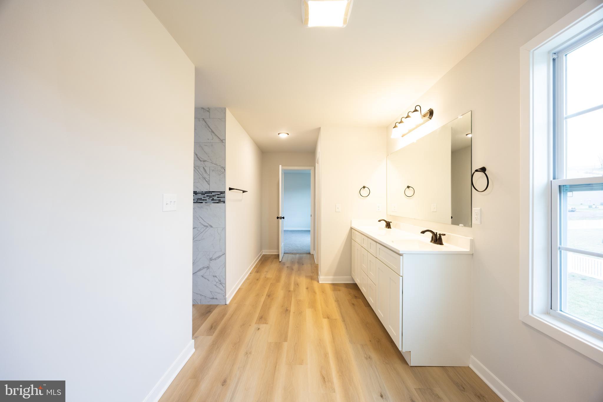 HIGH VIEW ESTATES - Residential