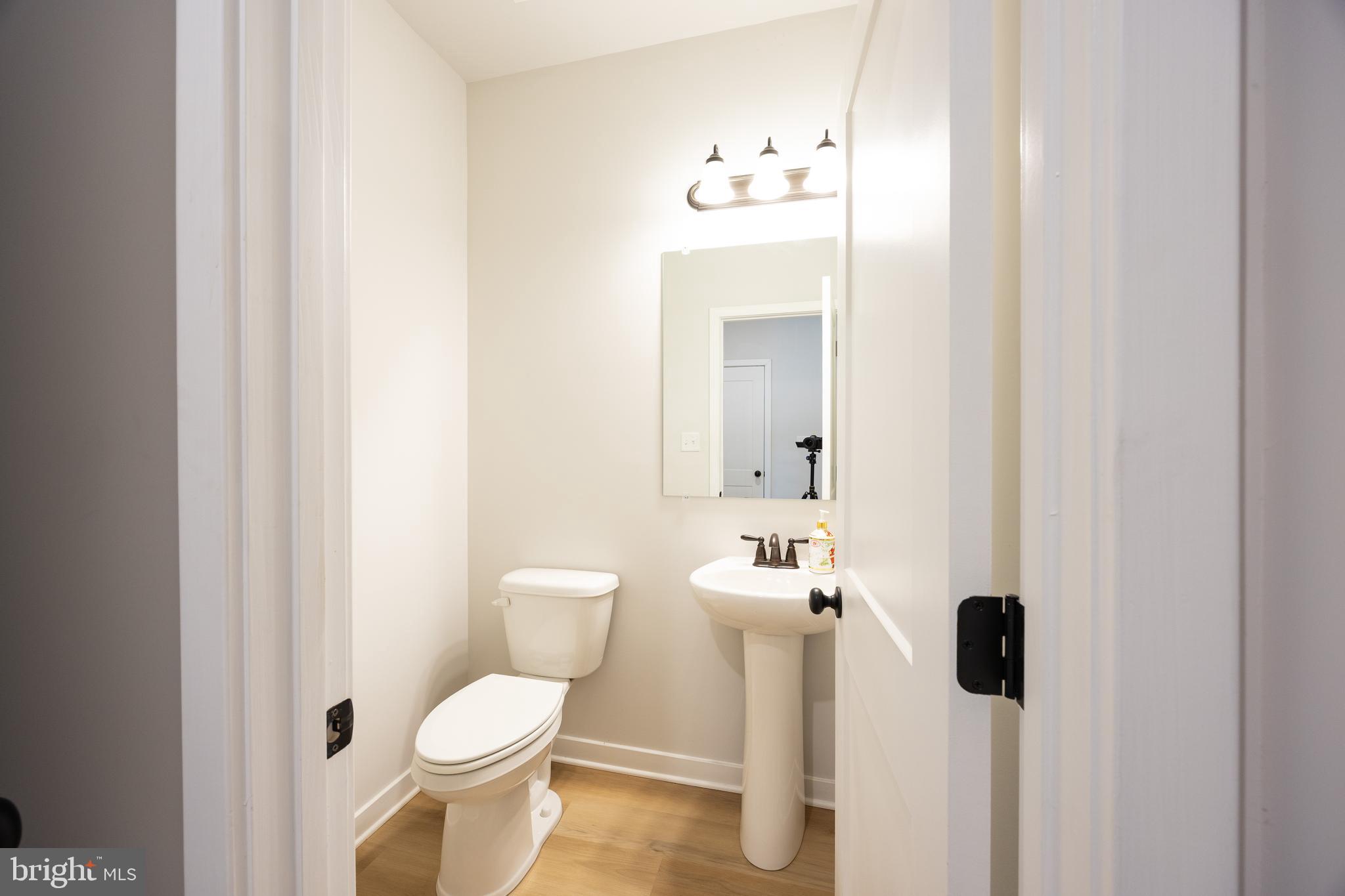 HIGH VIEW ESTATES - Residential