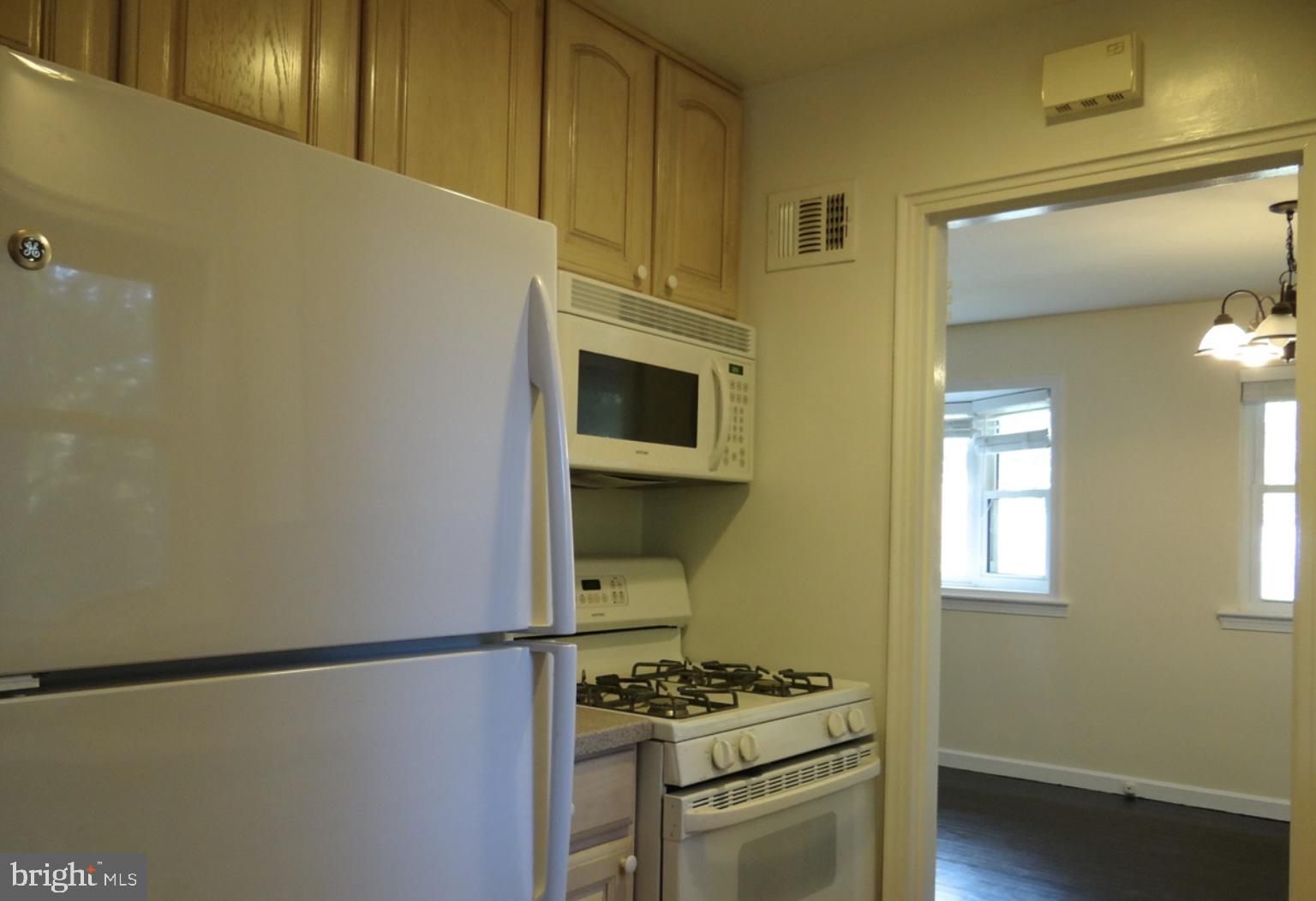 121 WHITMOOR TERRACE