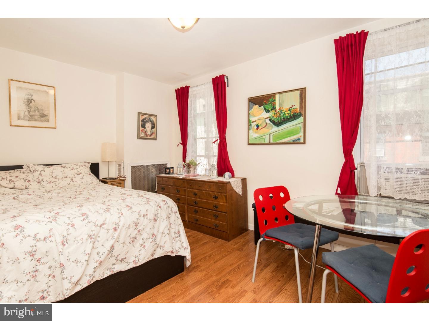 RITTENHOUSE SQUARE - Residential Income