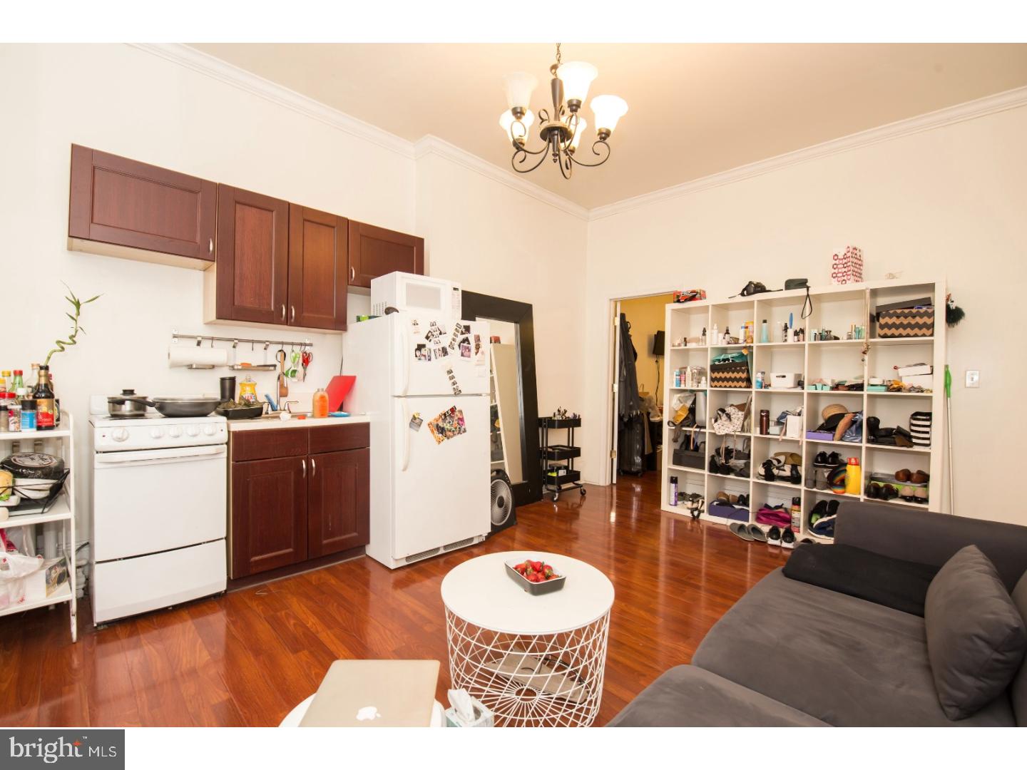 RITTENHOUSE SQUARE - Residential Income