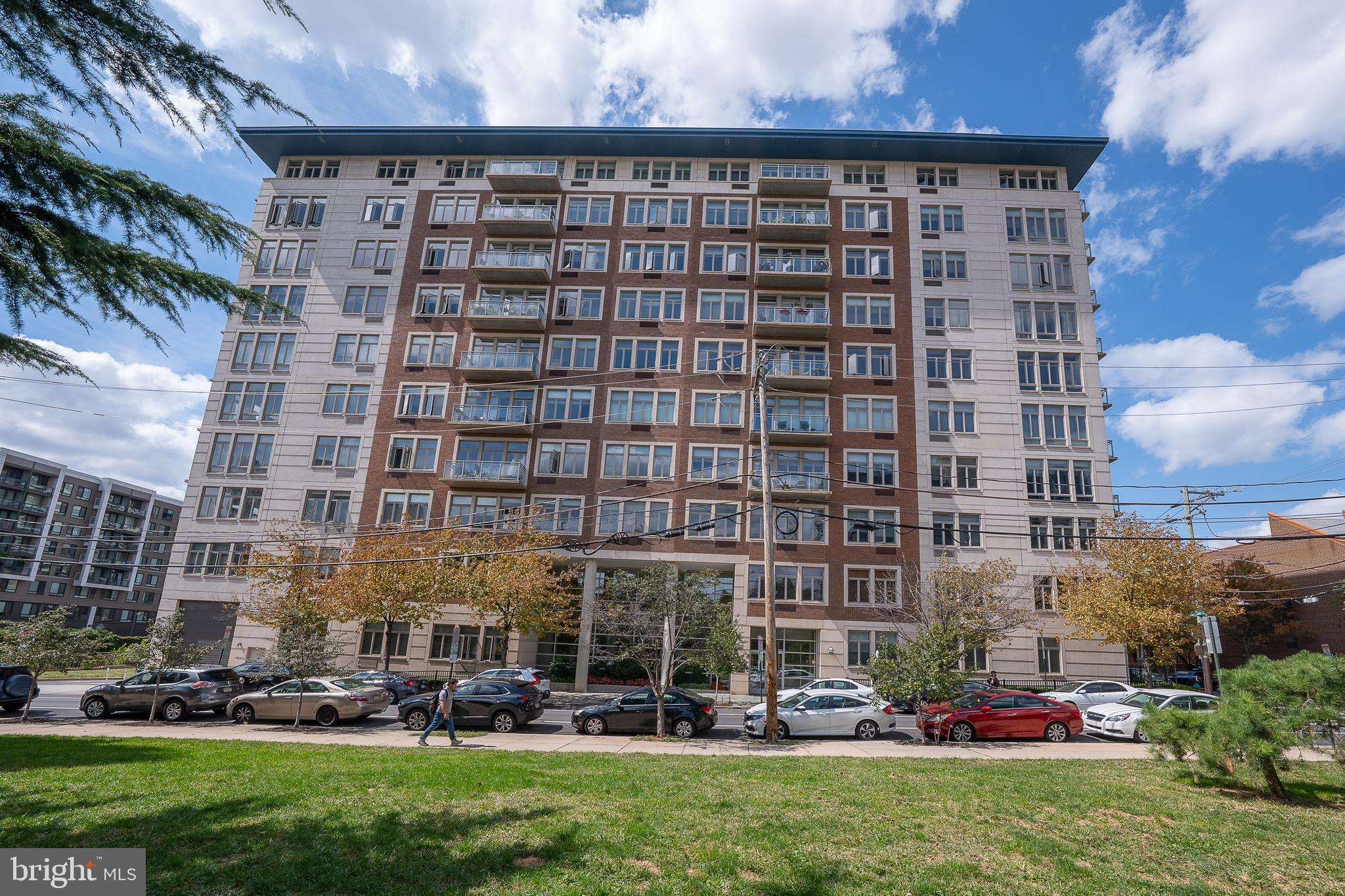 ART MUSEUM AREA - Residential