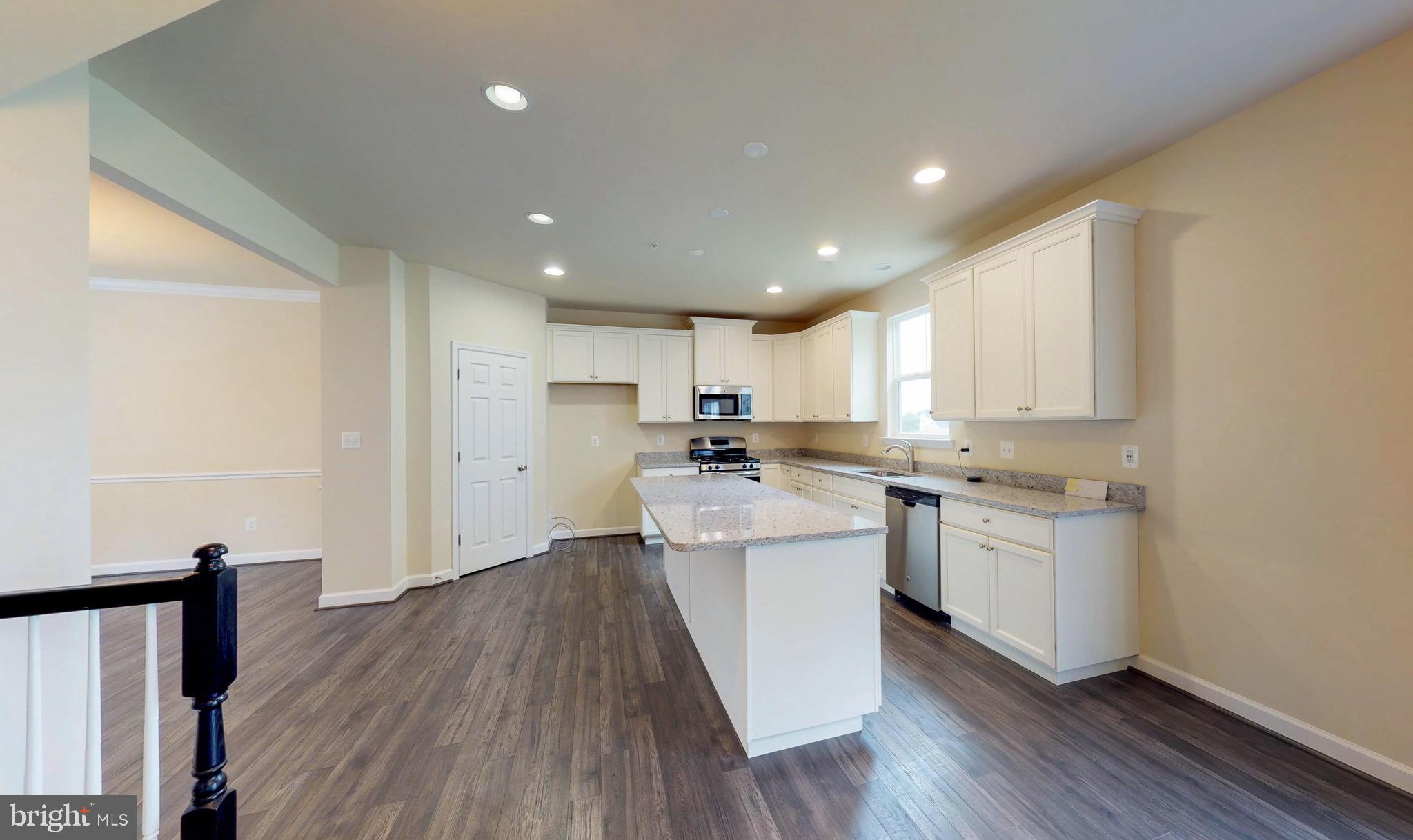 PORTOBELLO ESTATES - Residential