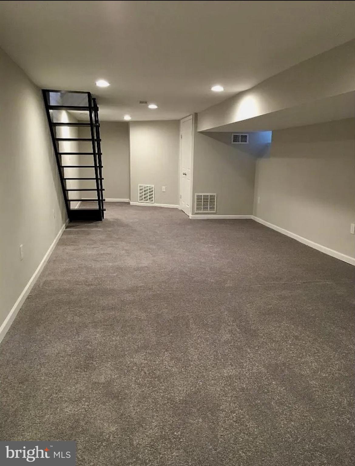 GERMANTOWN (EAST) - Residential