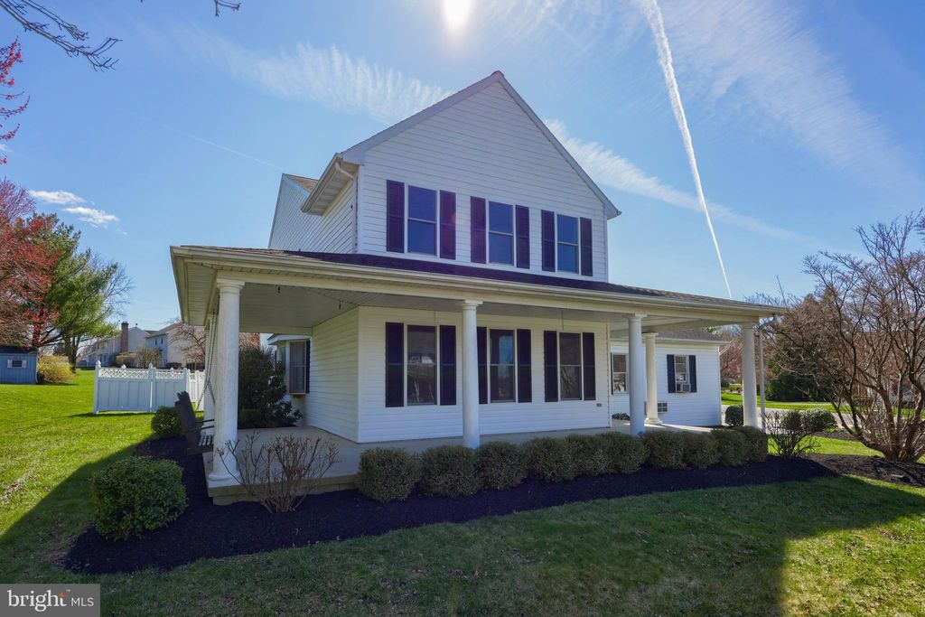 Photo of 55 Hemlock Lane, Leola, PA 17540 (MLS # PALA2047234)