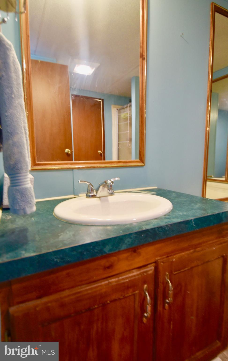 HEBRON WOODS - Residential