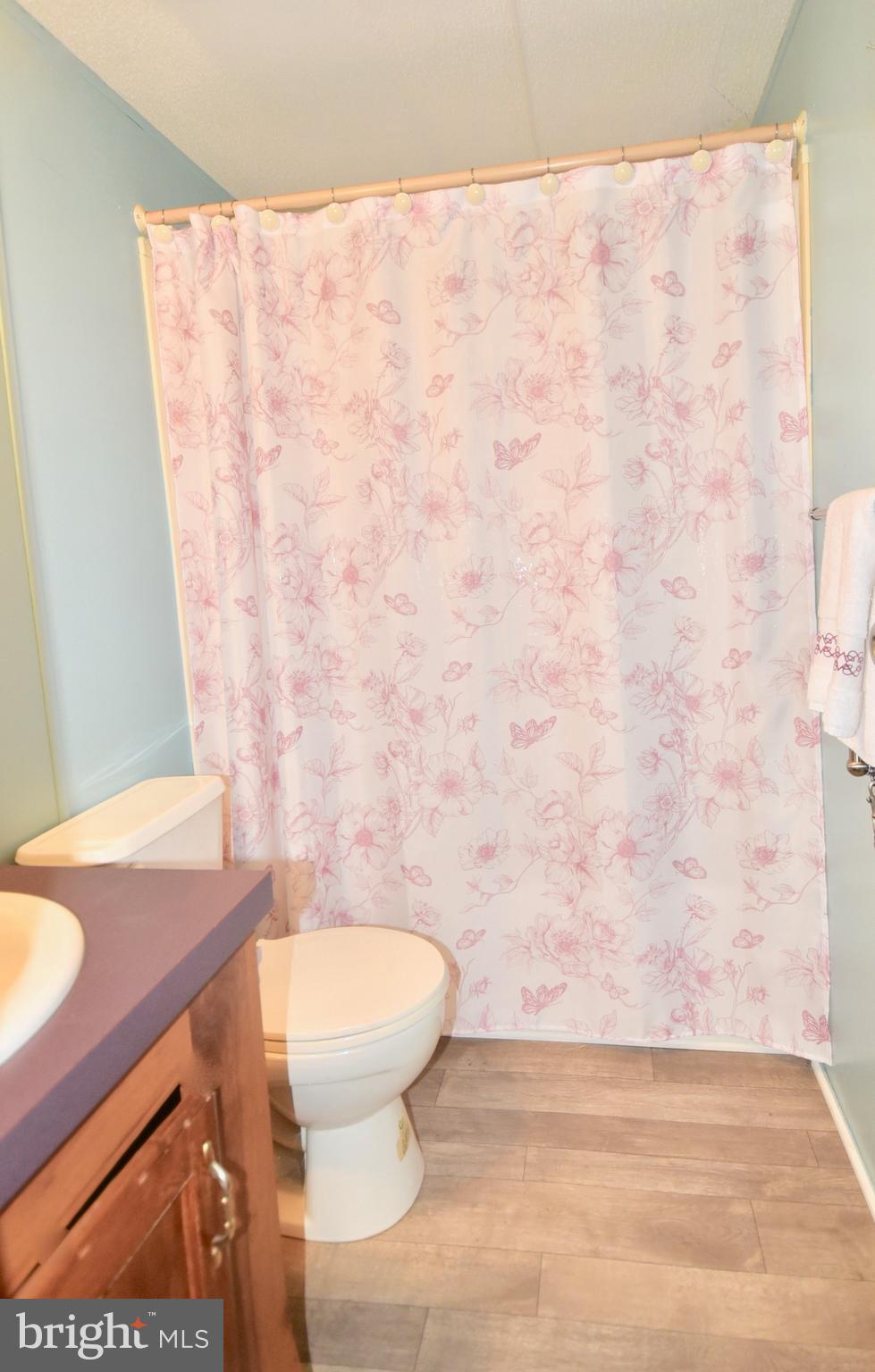 HEBRON WOODS - Residential