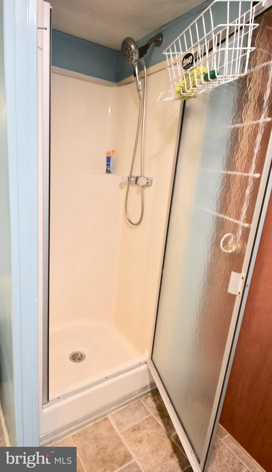 HEBRON WOODS - Residential