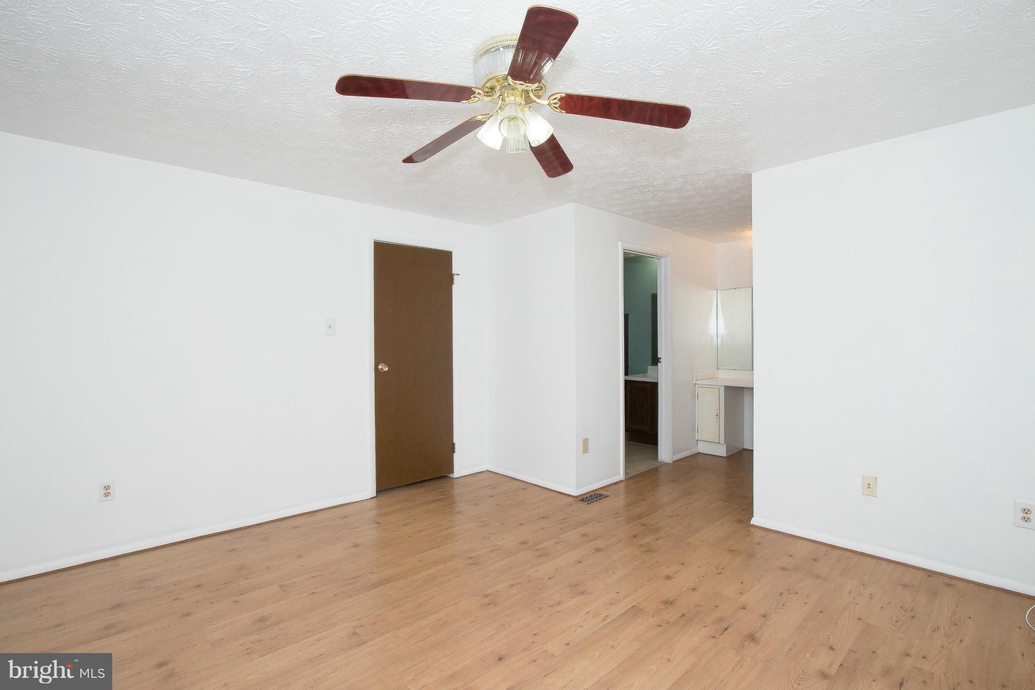 NEWINGTON FOREST - Residential