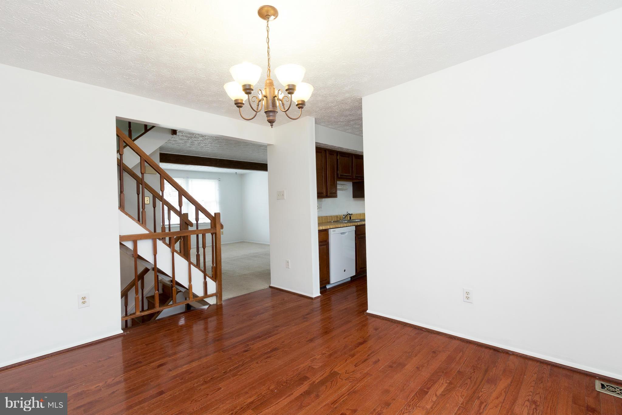 NEWINGTON FOREST - Residential